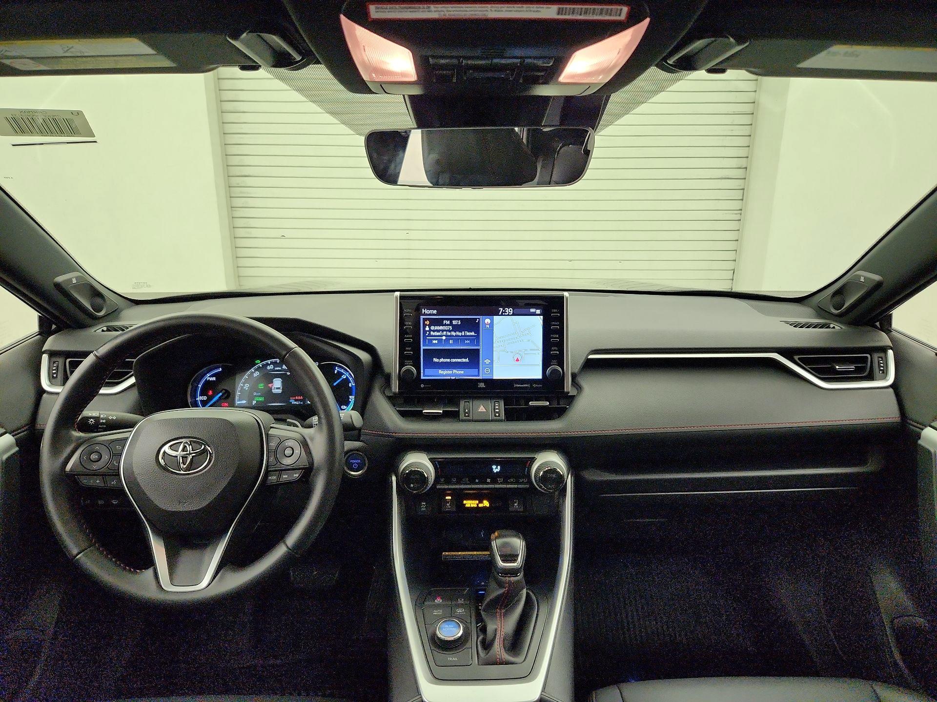 Thumbnail: 2021 Toyota RAV4 - 9