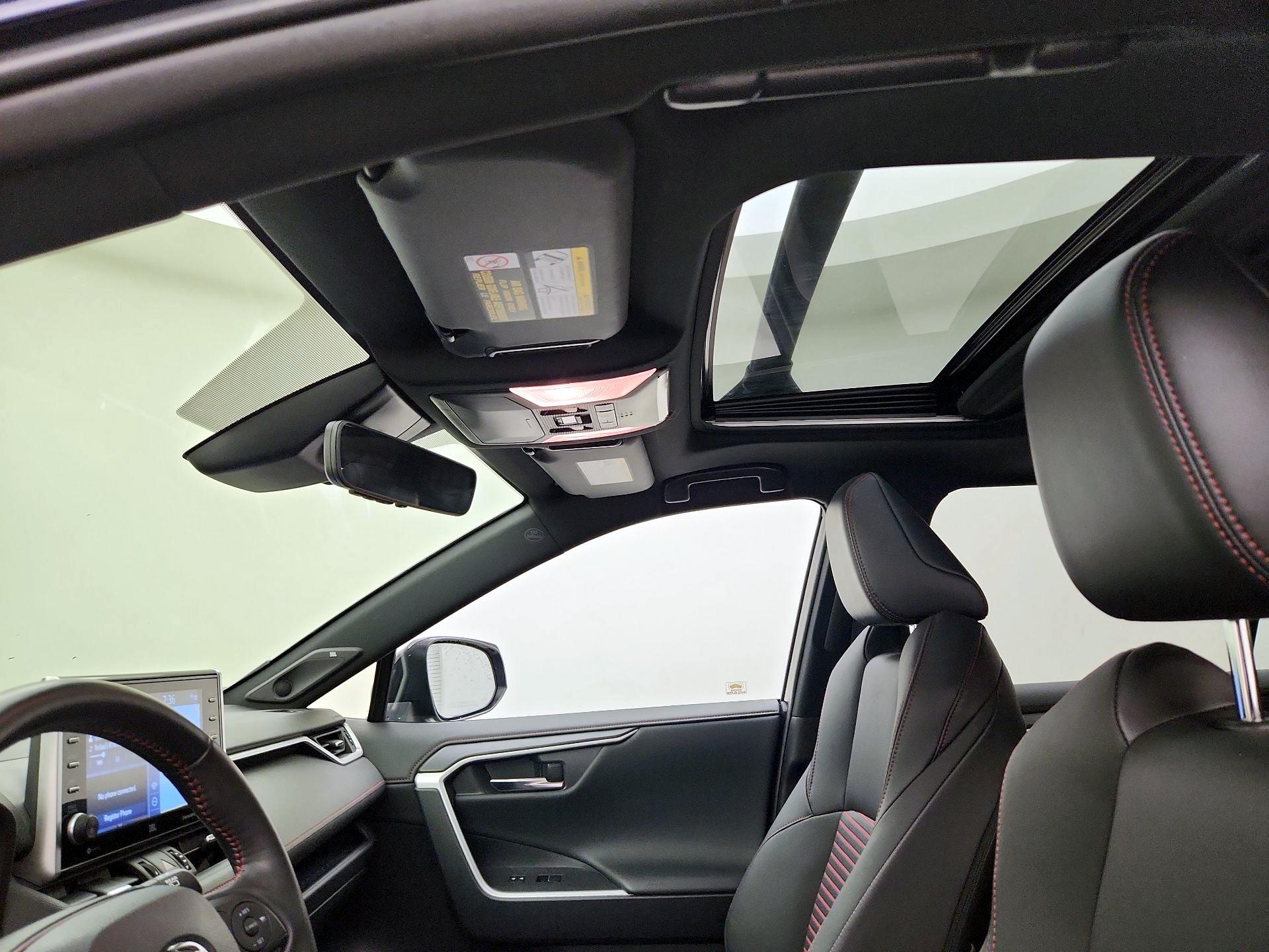 Thumbnail: 2021 Toyota RAV4 - 20