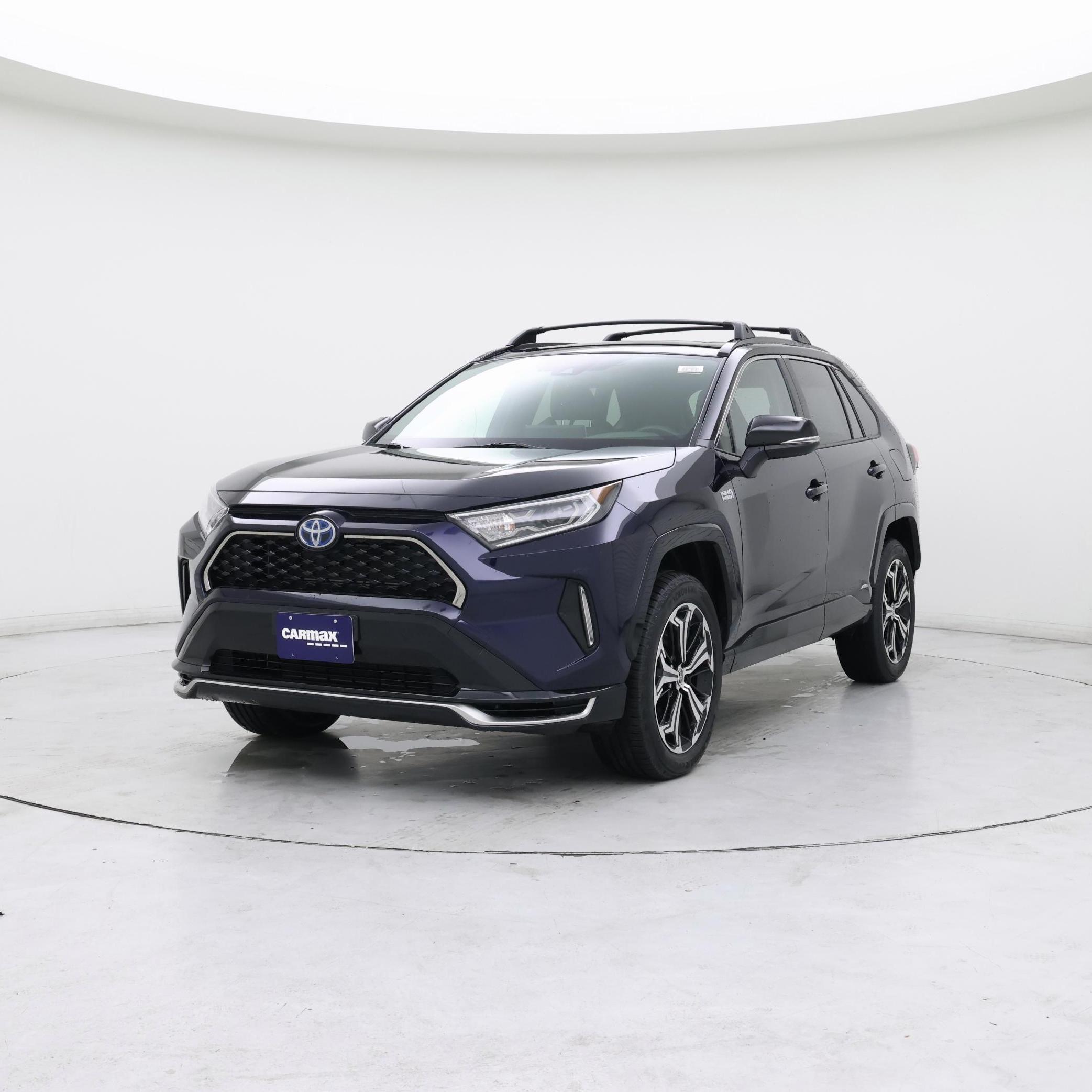 Thumbnail: 2021 Toyota RAV4 - 4