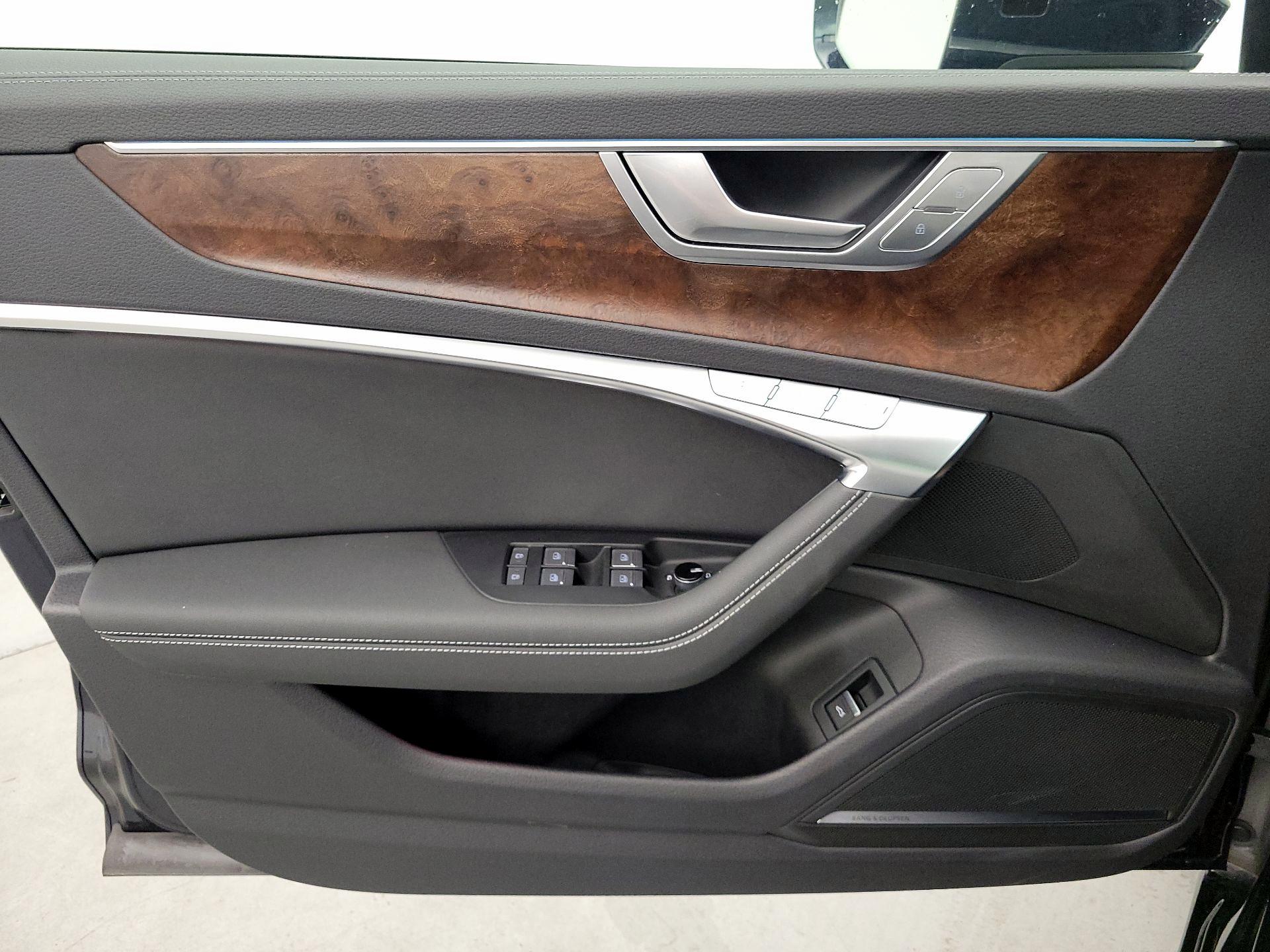 Thumbnail: 2019 Audi A6 - 12