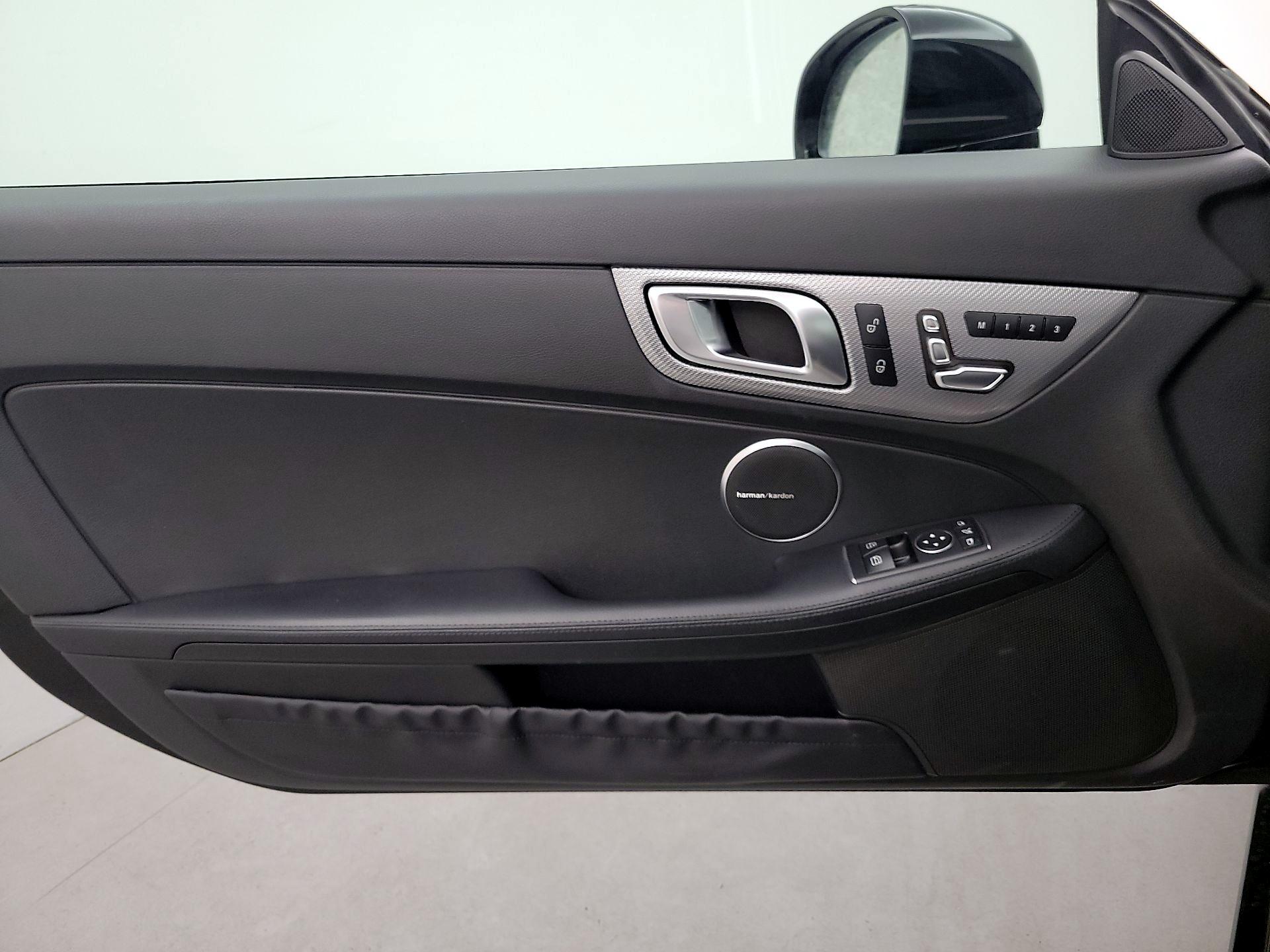 Thumbnail: 2018 Mercedes-Benz SLC - 12