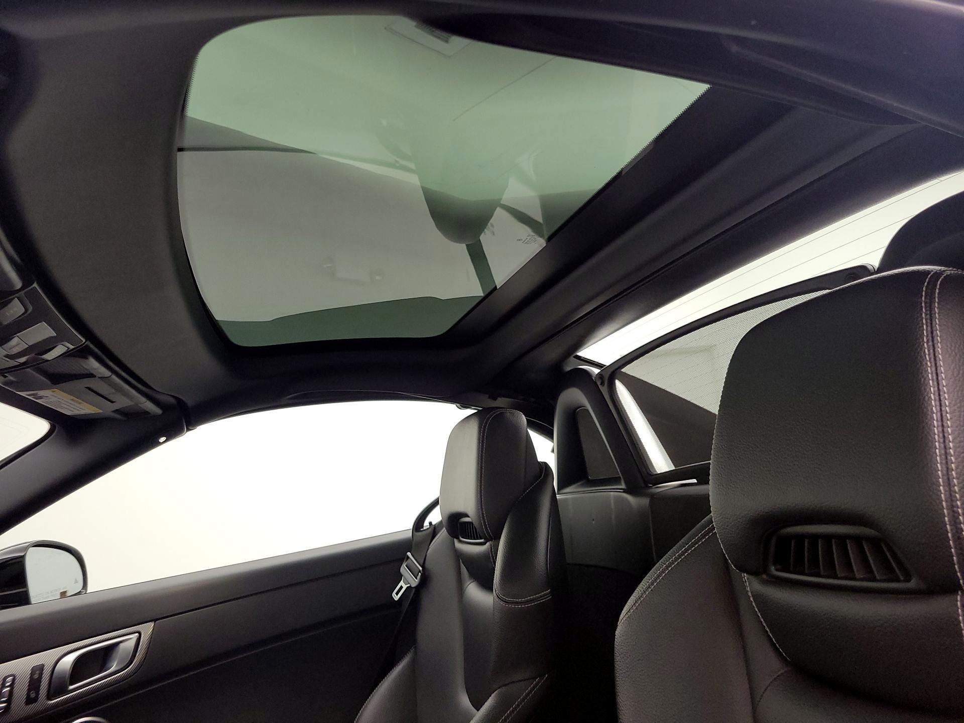 Thumbnail: 2018 Mercedes-Benz SLC - 20