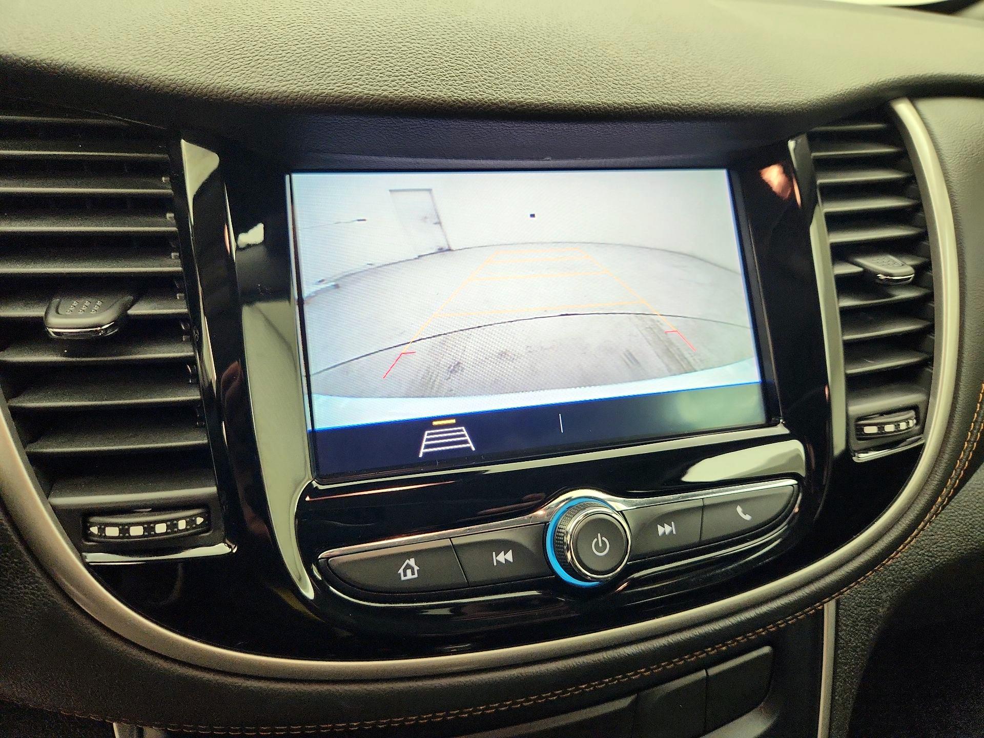 Thumbnail: 2020 Chevrolet Trax - 14