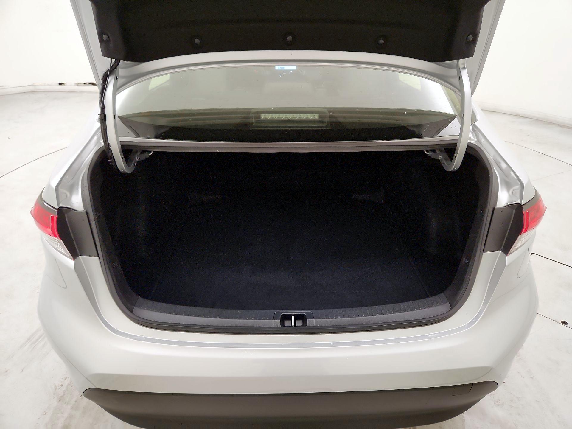 Thumbnail: 2025 Toyota Corolla - 20