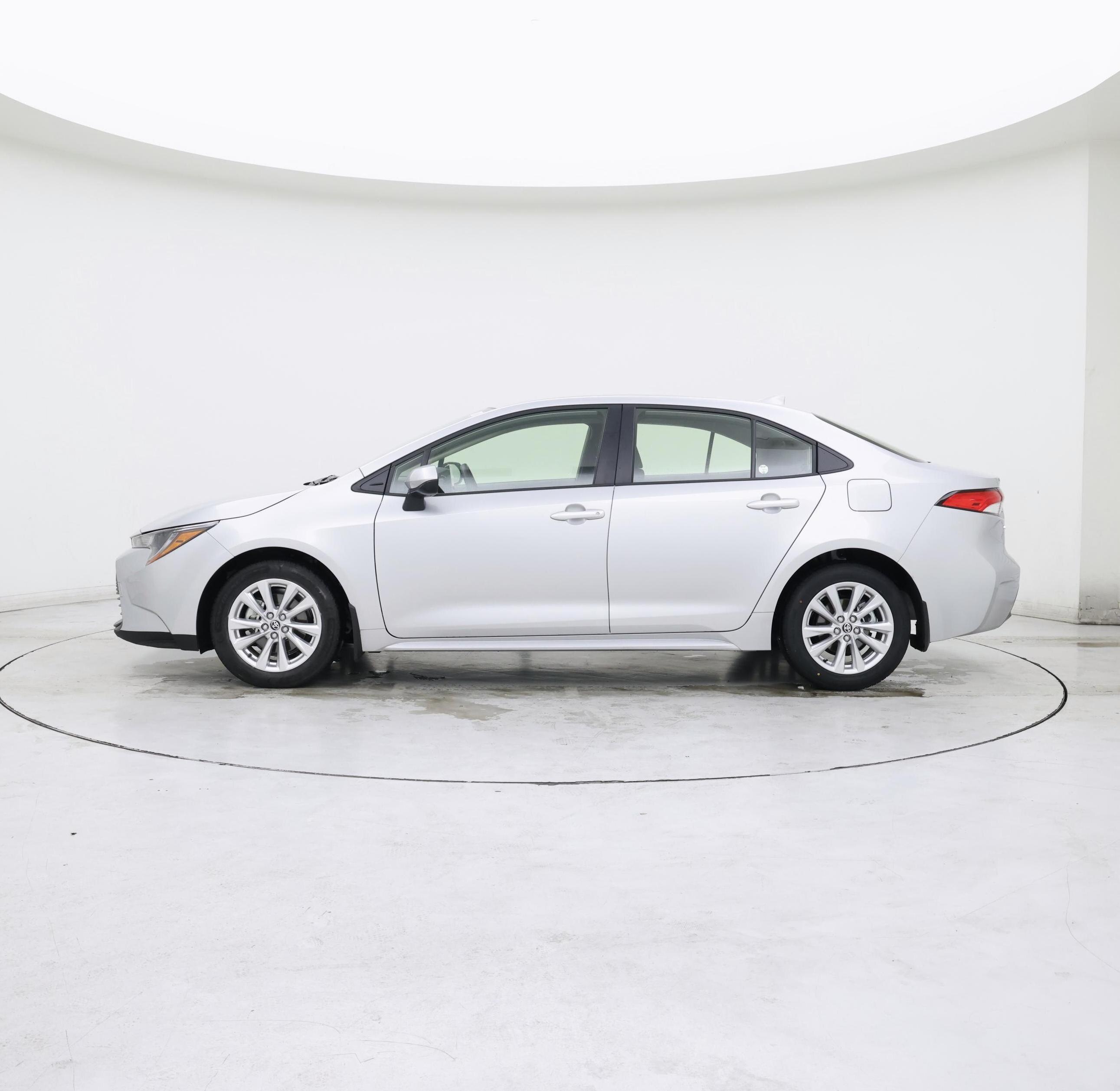 Thumbnail: 2025 Toyota Corolla - 3