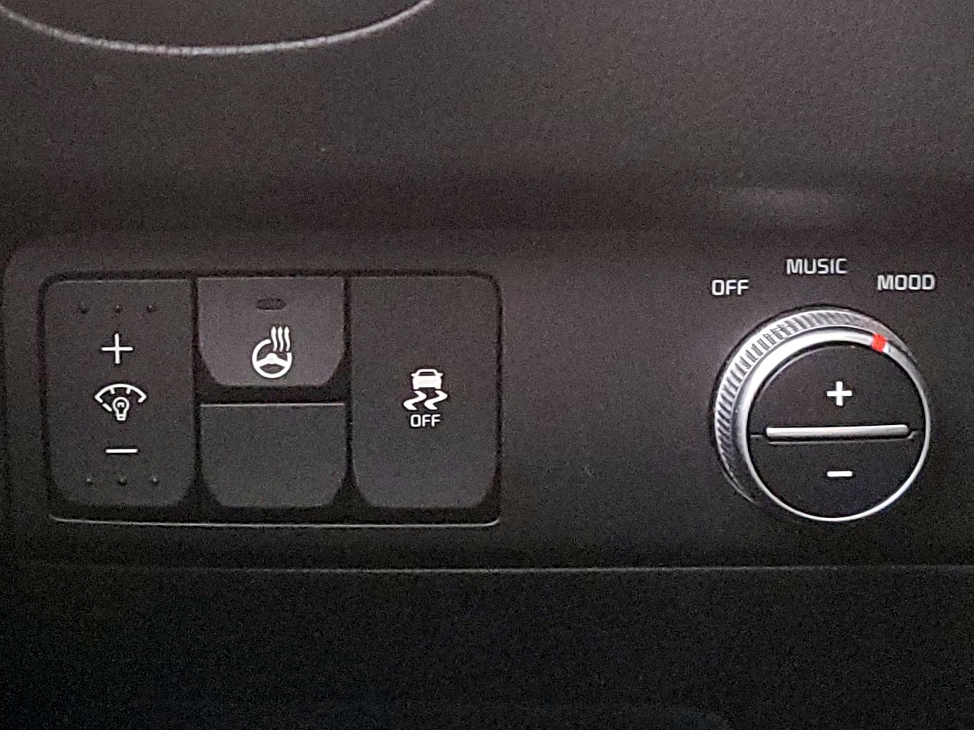 Thumbnail: 2015 Kia Soul - 13