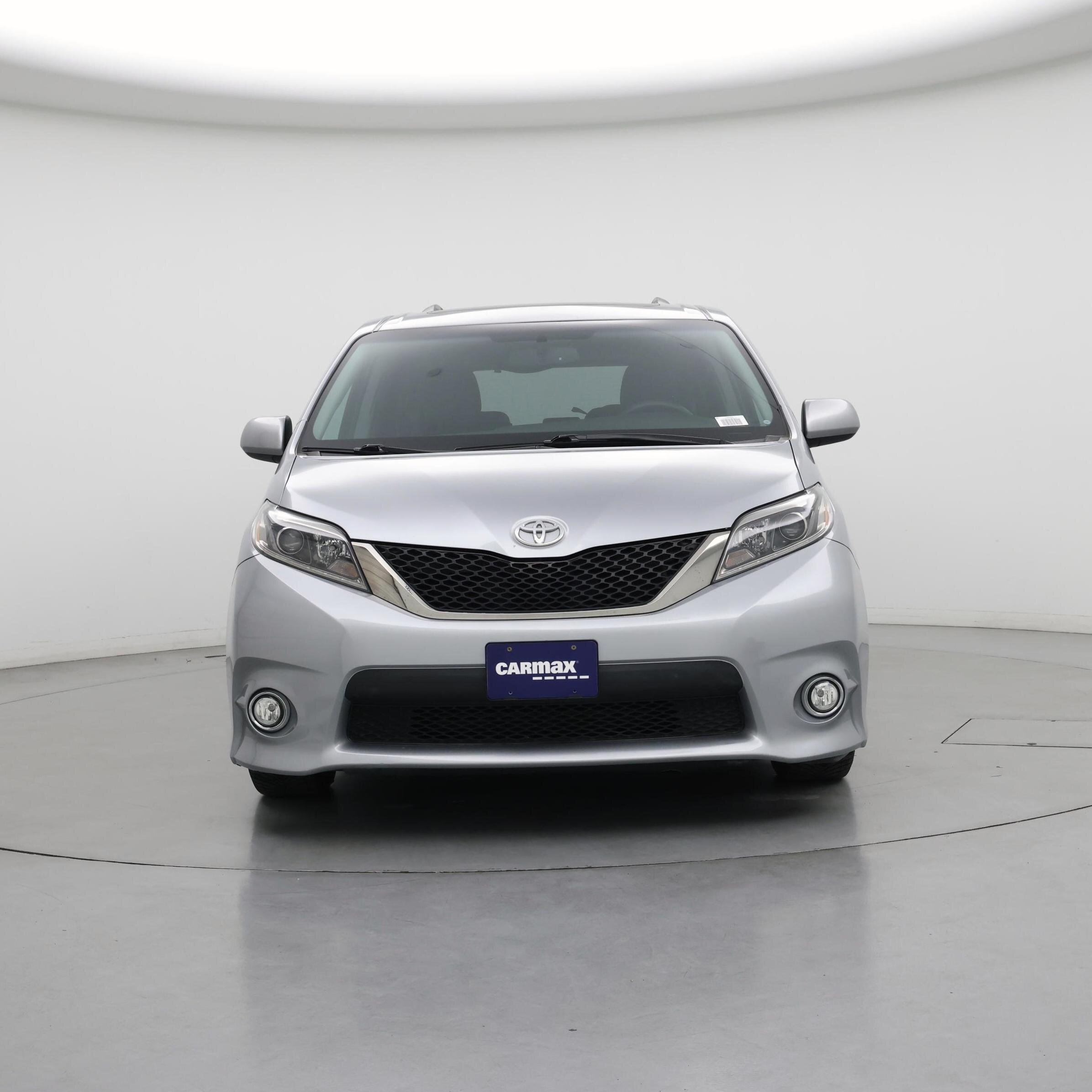 Thumbnail: 2017 Toyota Sienna - 5