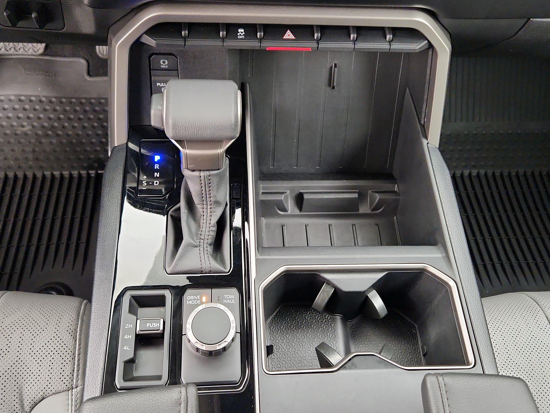 Thumbnail: 2024 Toyota Tundra - 17