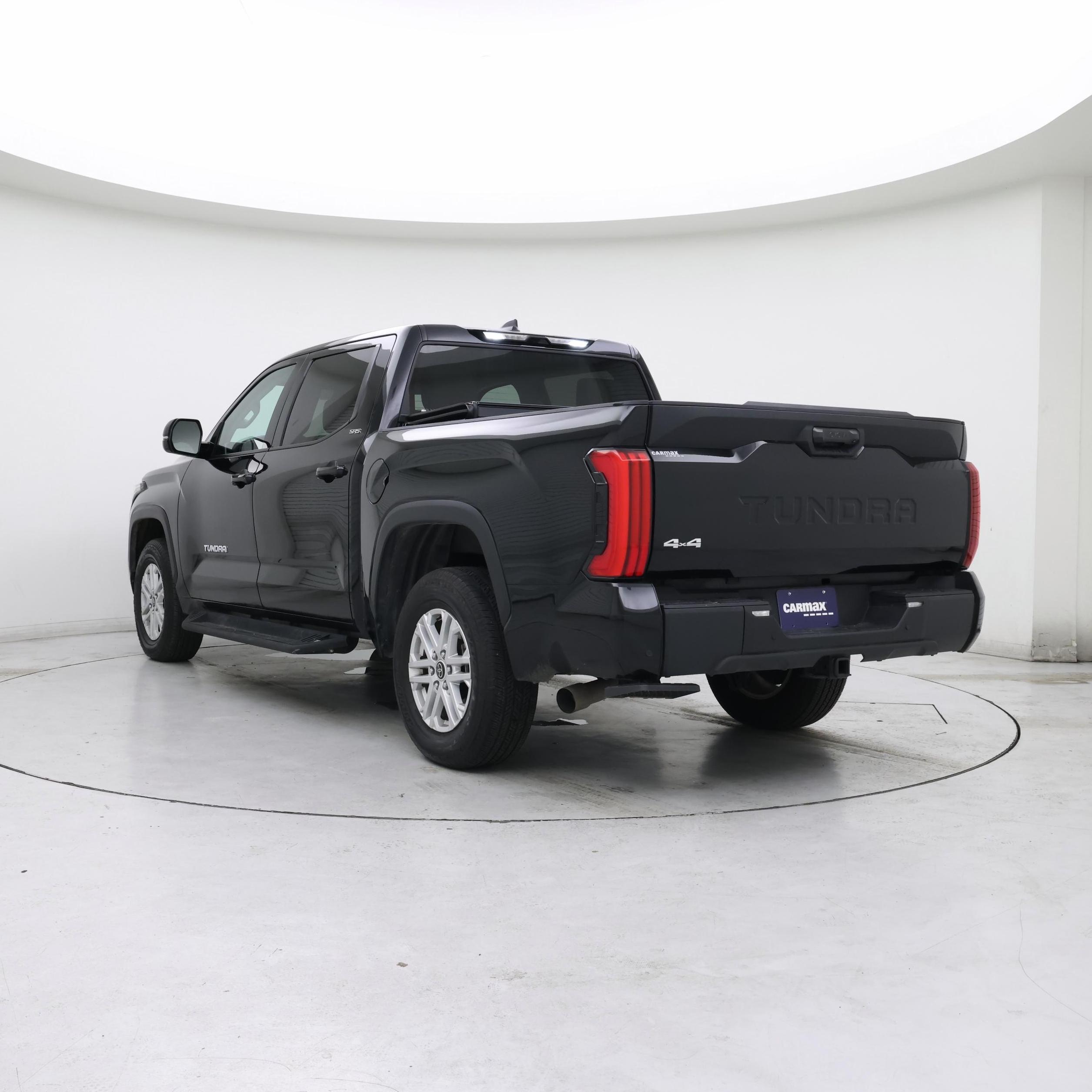 Thumbnail: 2024 Toyota Tundra - 2