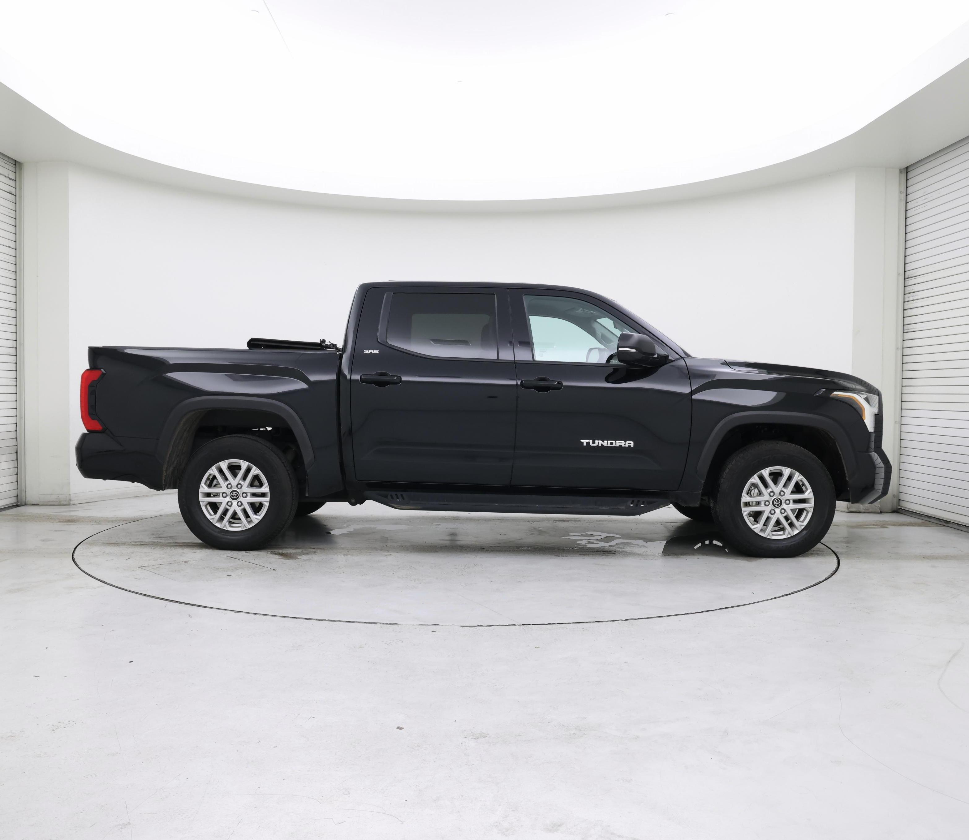 Thumbnail: 2024 Toyota Tundra - 7