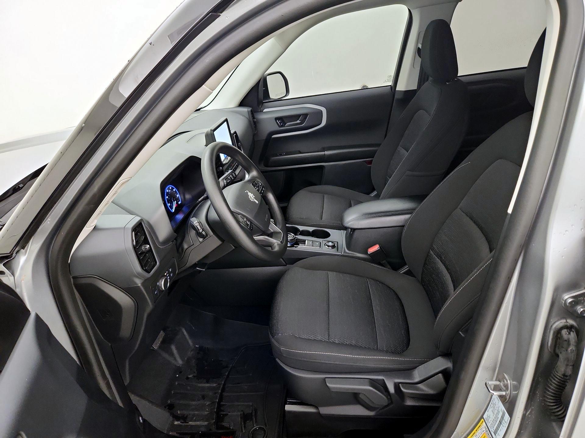 Thumbnail: 2021 Ford Bronco Sport - 11