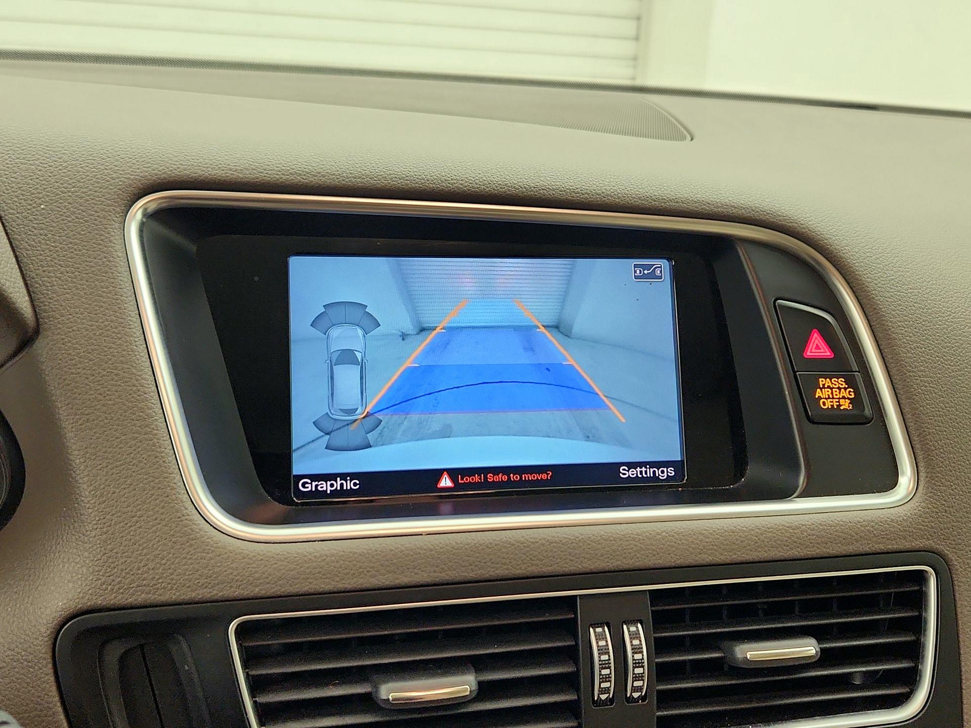 Thumbnail: 2017 Audi Q5 - 15