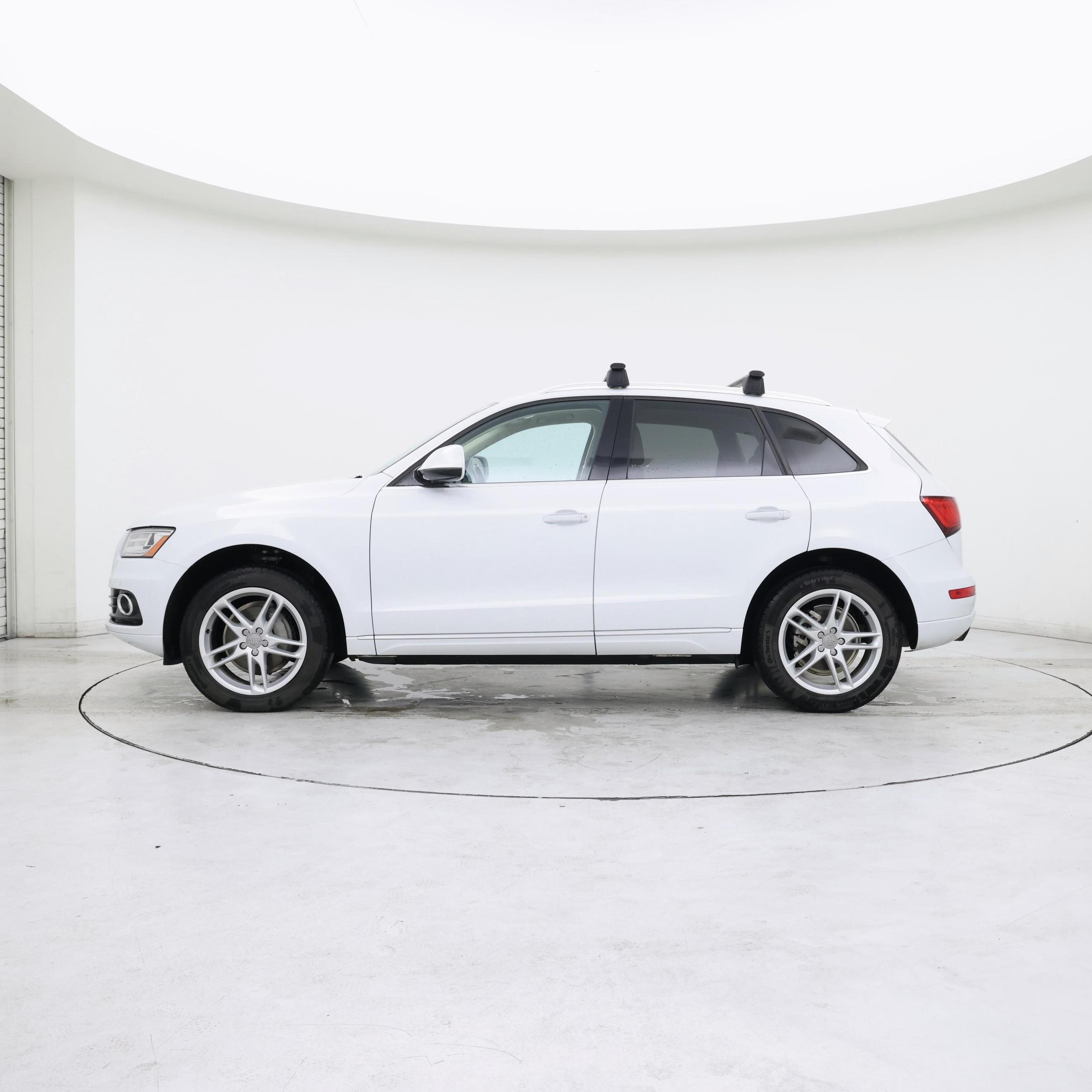 Thumbnail: 2017 Audi Q5 - 3