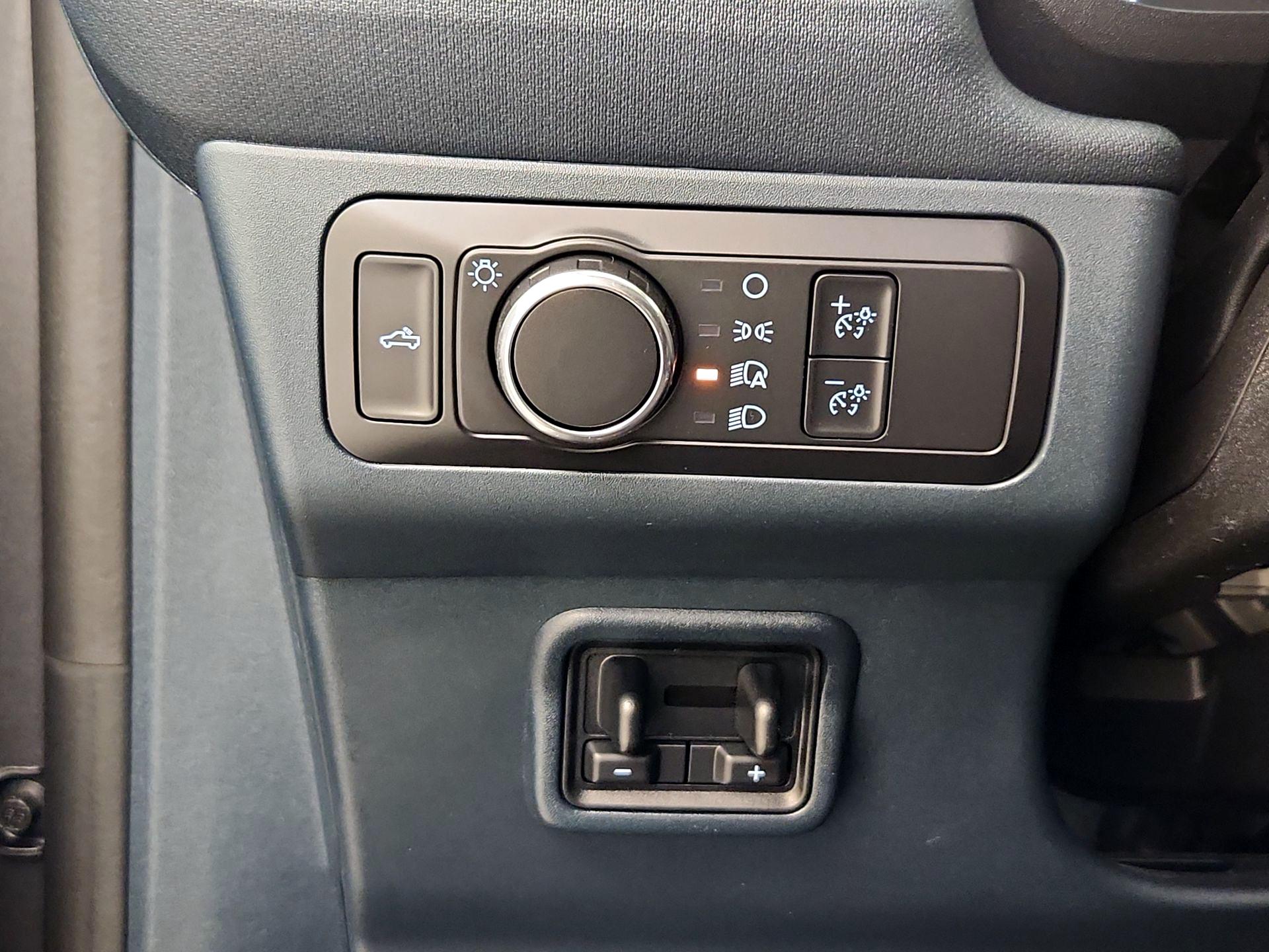 Thumbnail: 2022 Ford Maverick - 13