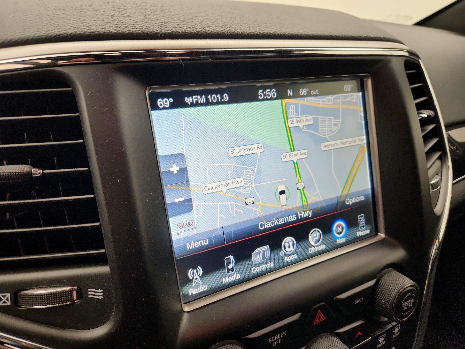 Thumbnail: 2017 Jeep Grand Cherokee - 14