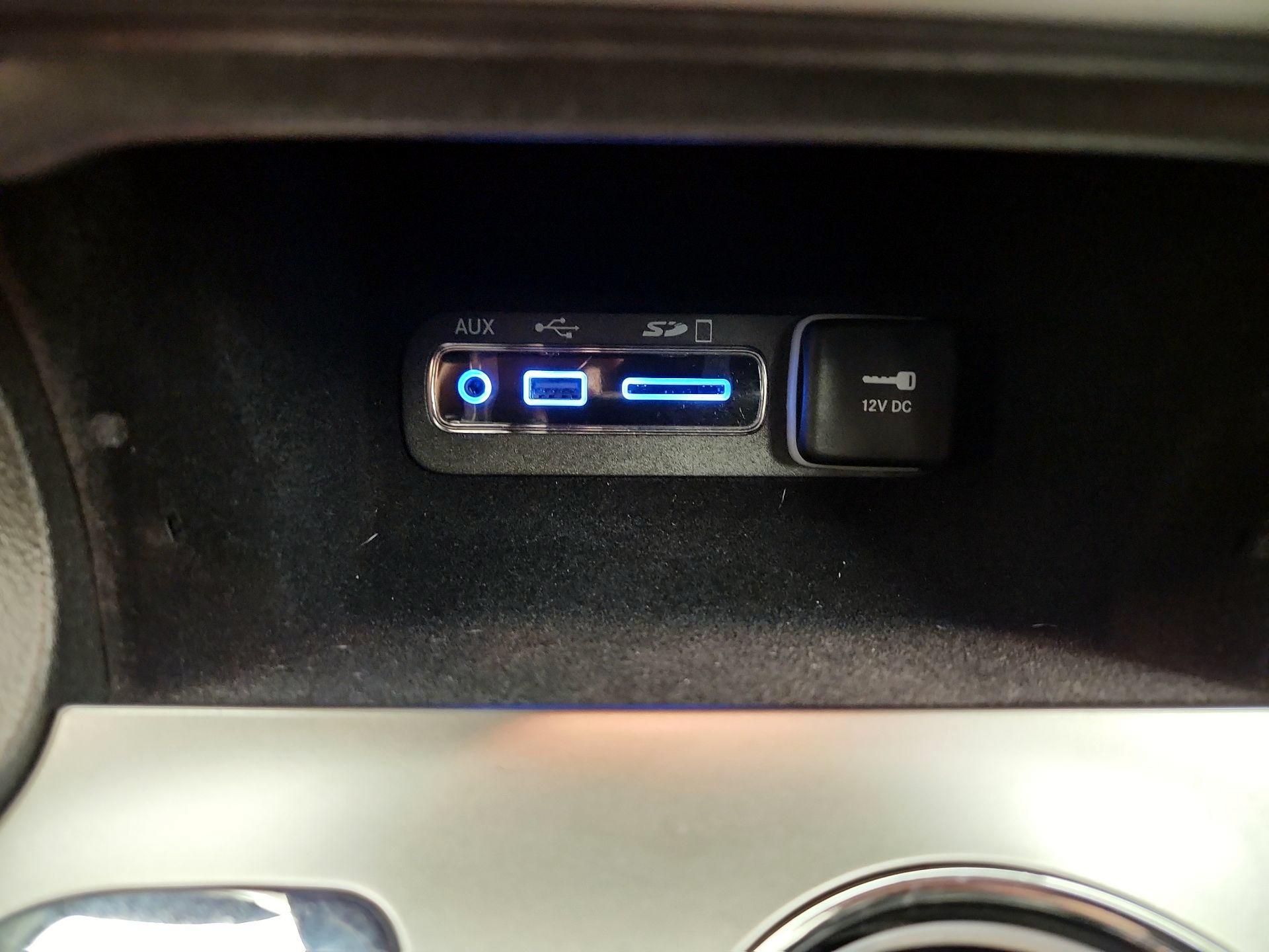 Thumbnail: 2017 Jeep Grand Cherokee - 19