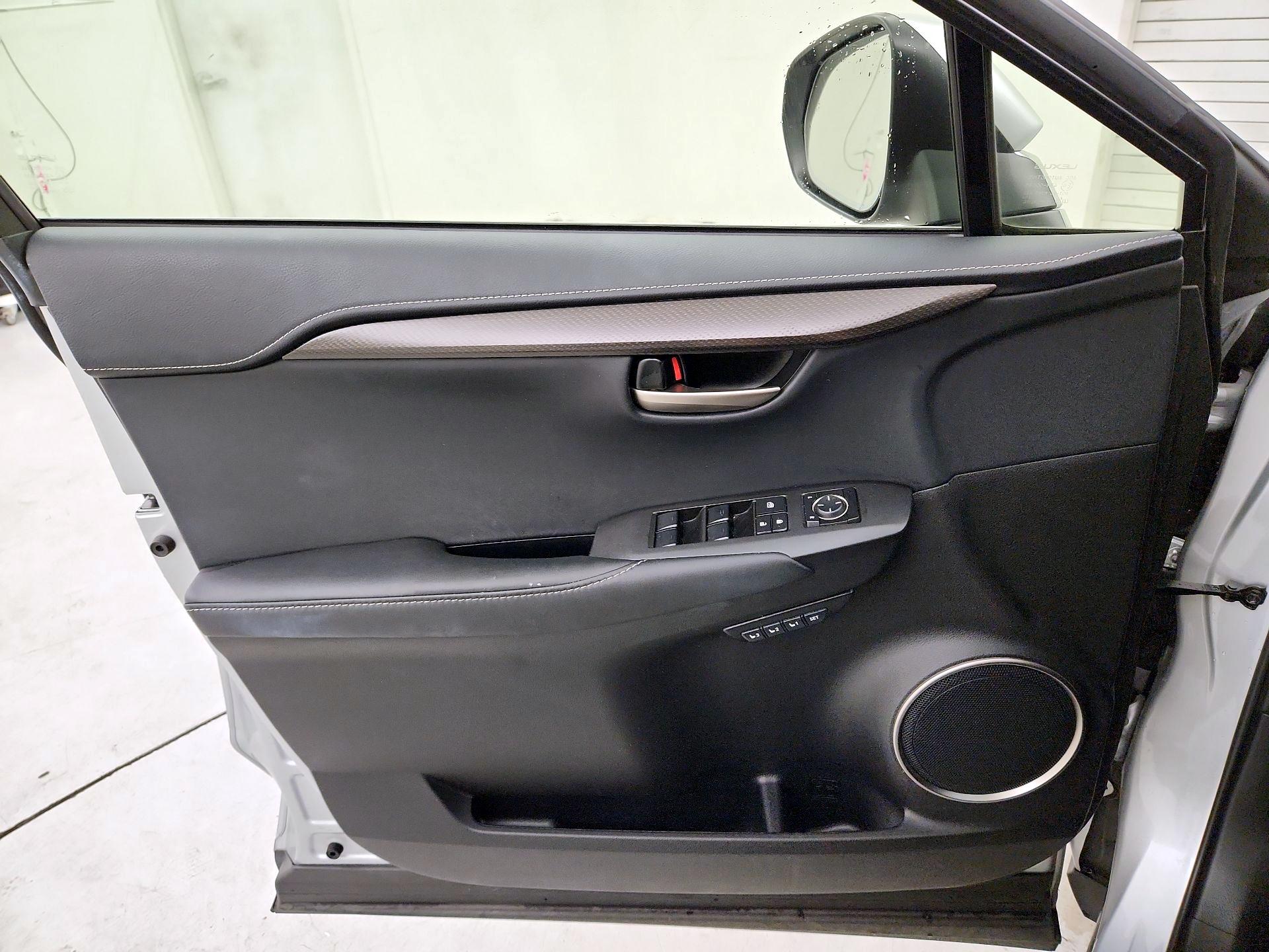 Thumbnail: 2016 Lexus NX - 12