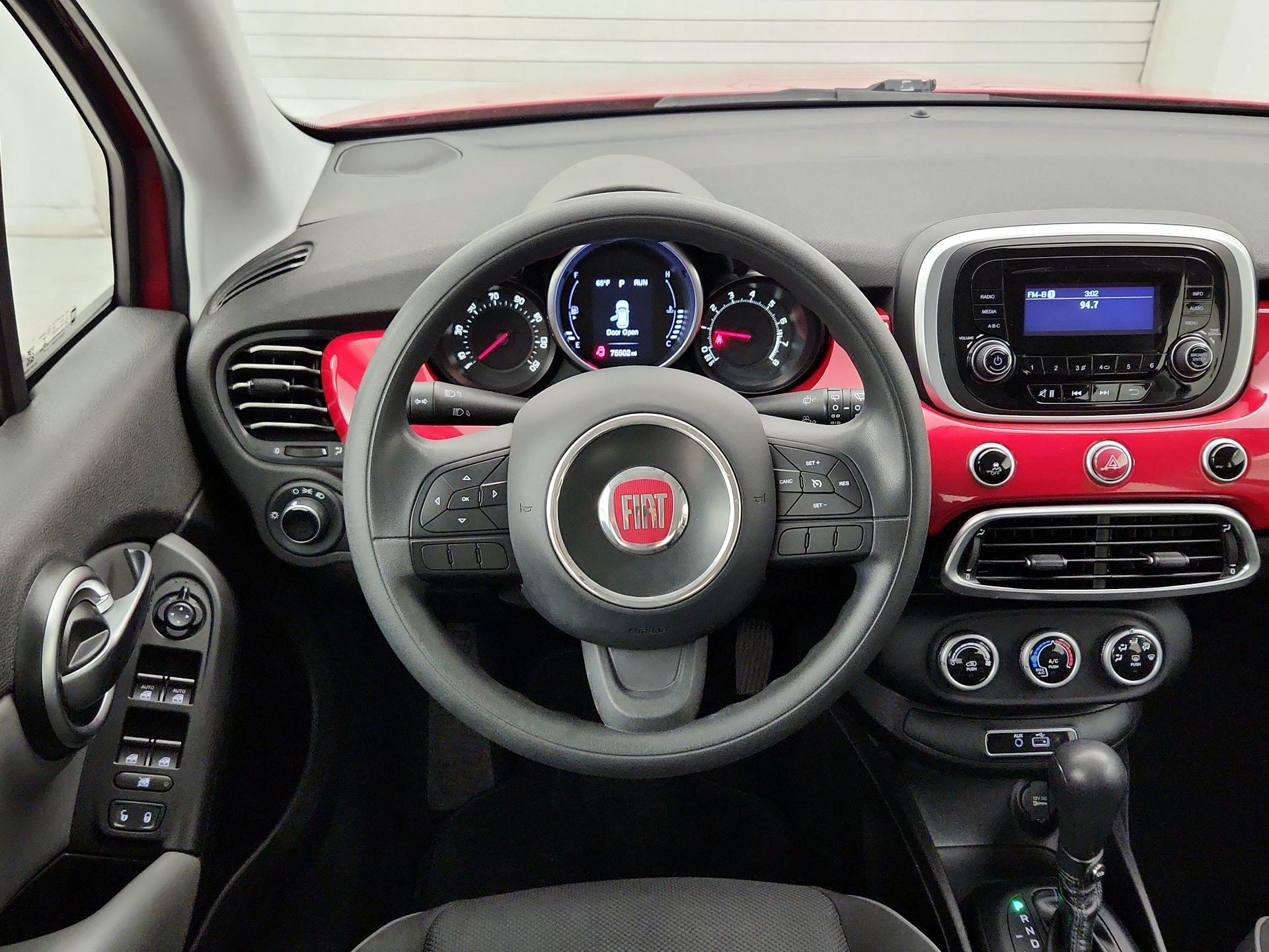 Thumbnail: 2016 Fiat 500X - 10