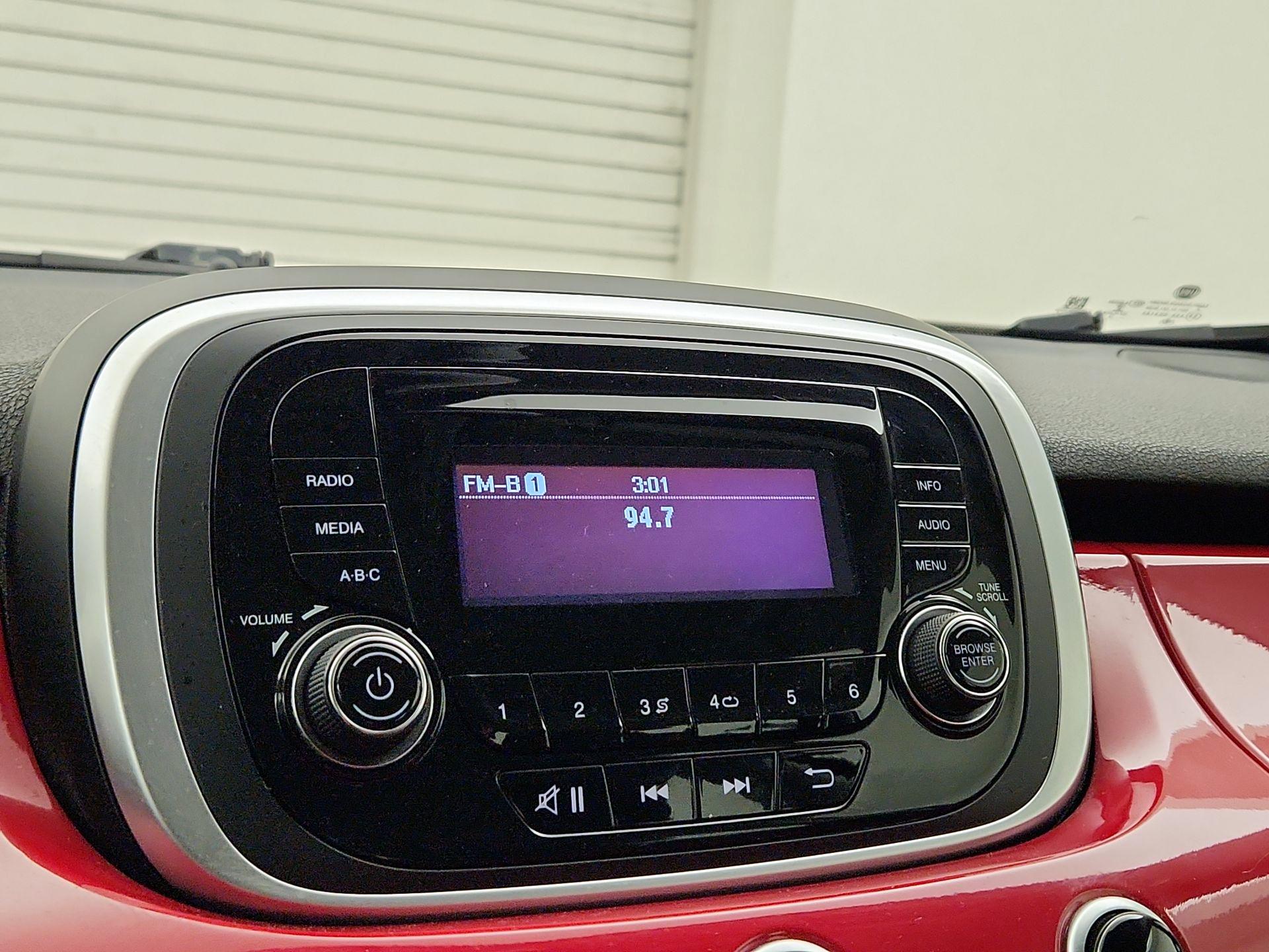 Thumbnail: 2016 Fiat 500X - 14