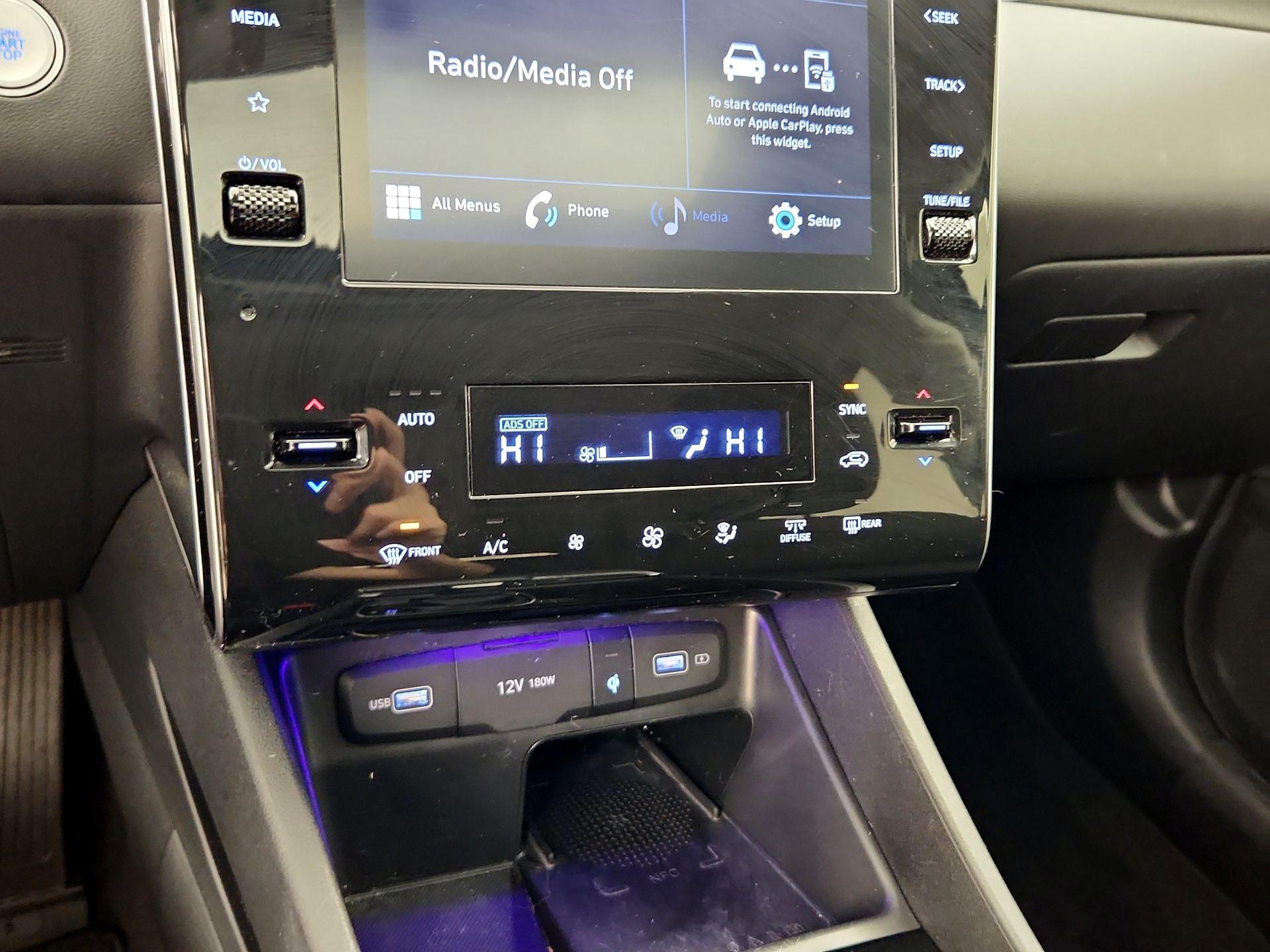 Thumbnail: 2022 Hyundai Tucson - 16