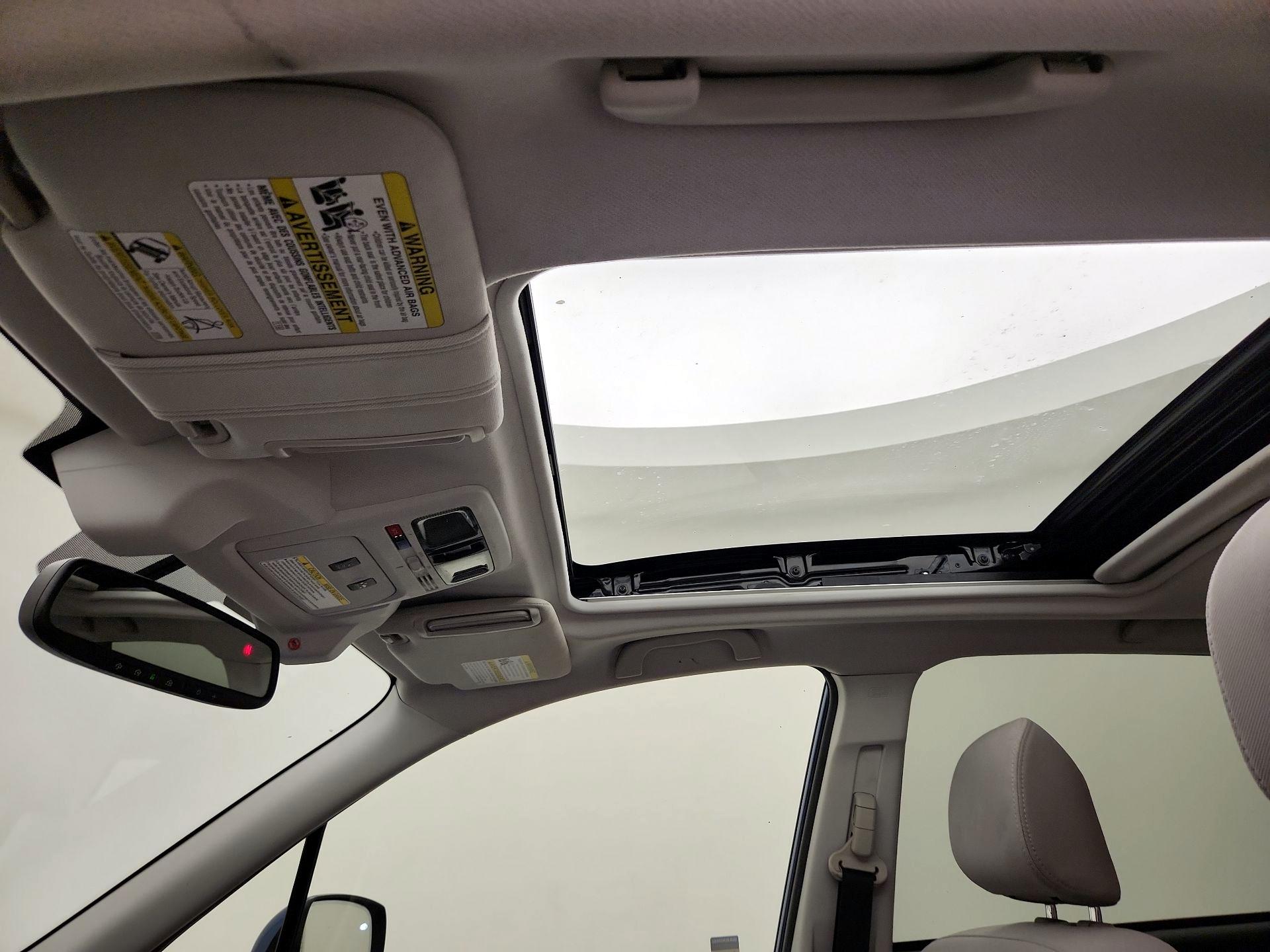 Thumbnail: 2016 Subaru Forester - 19