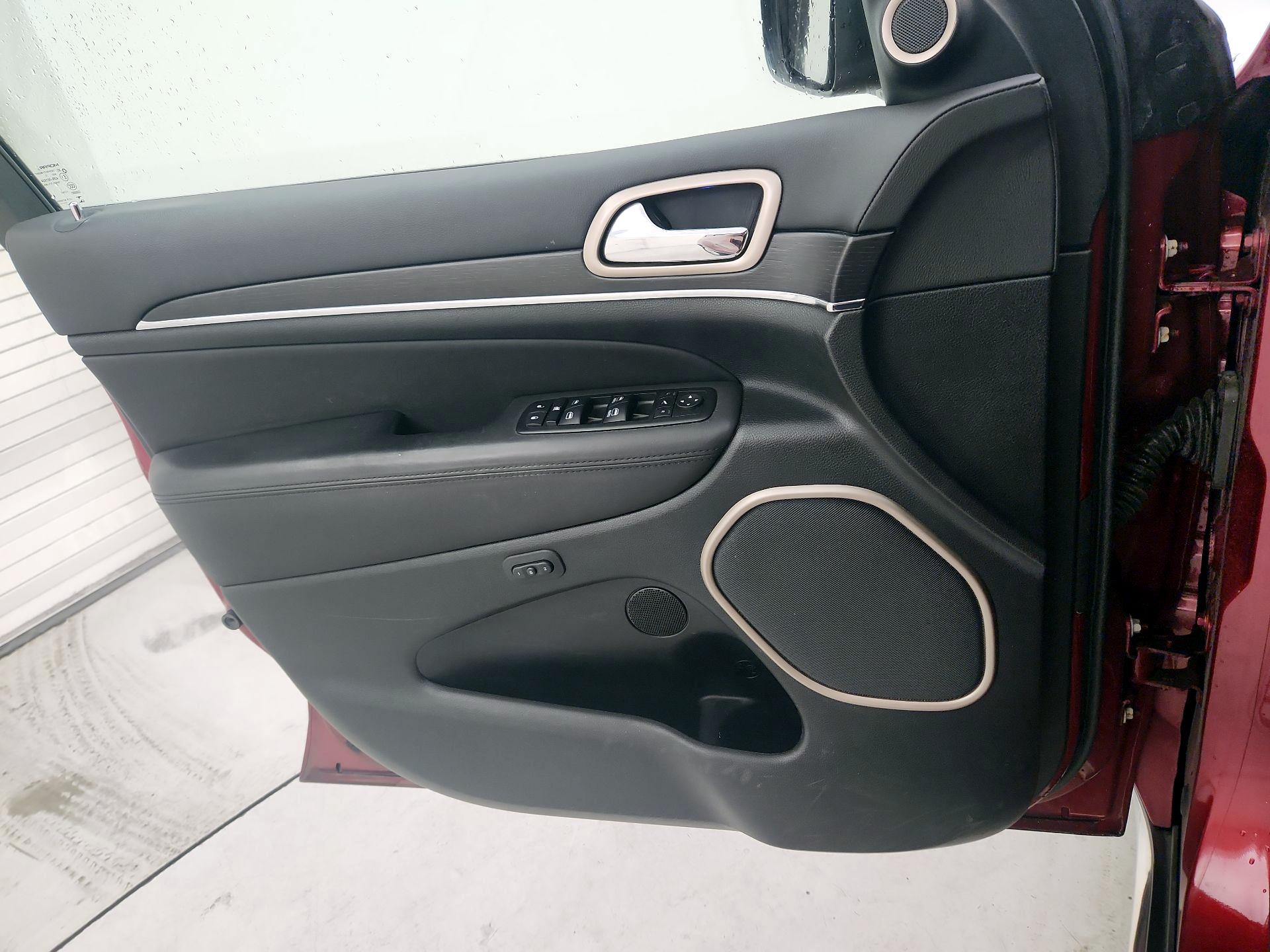 Thumbnail: 2014 Jeep Grand Cherokee - 12