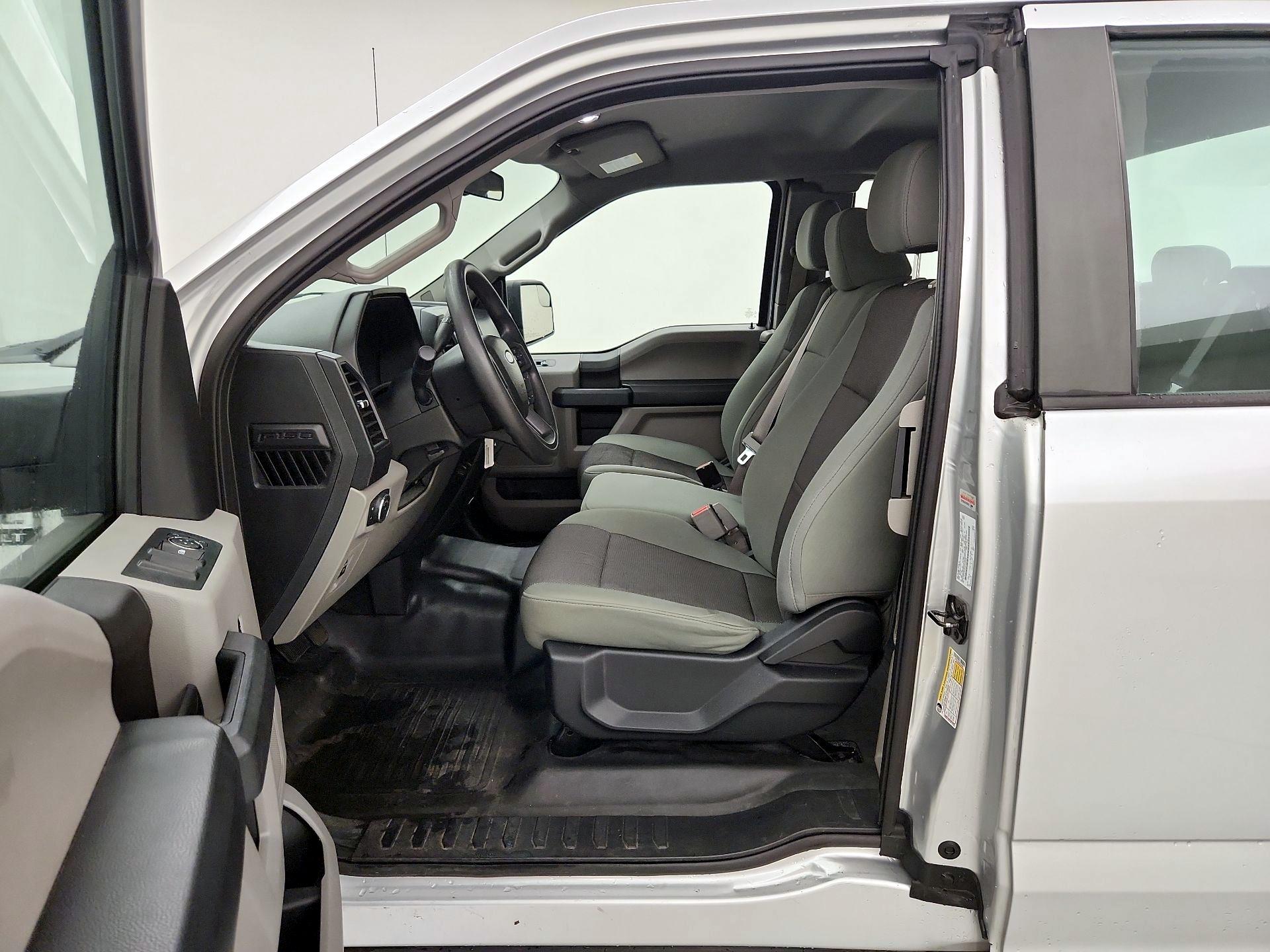 Thumbnail: 2017 Ford F-150 - 11