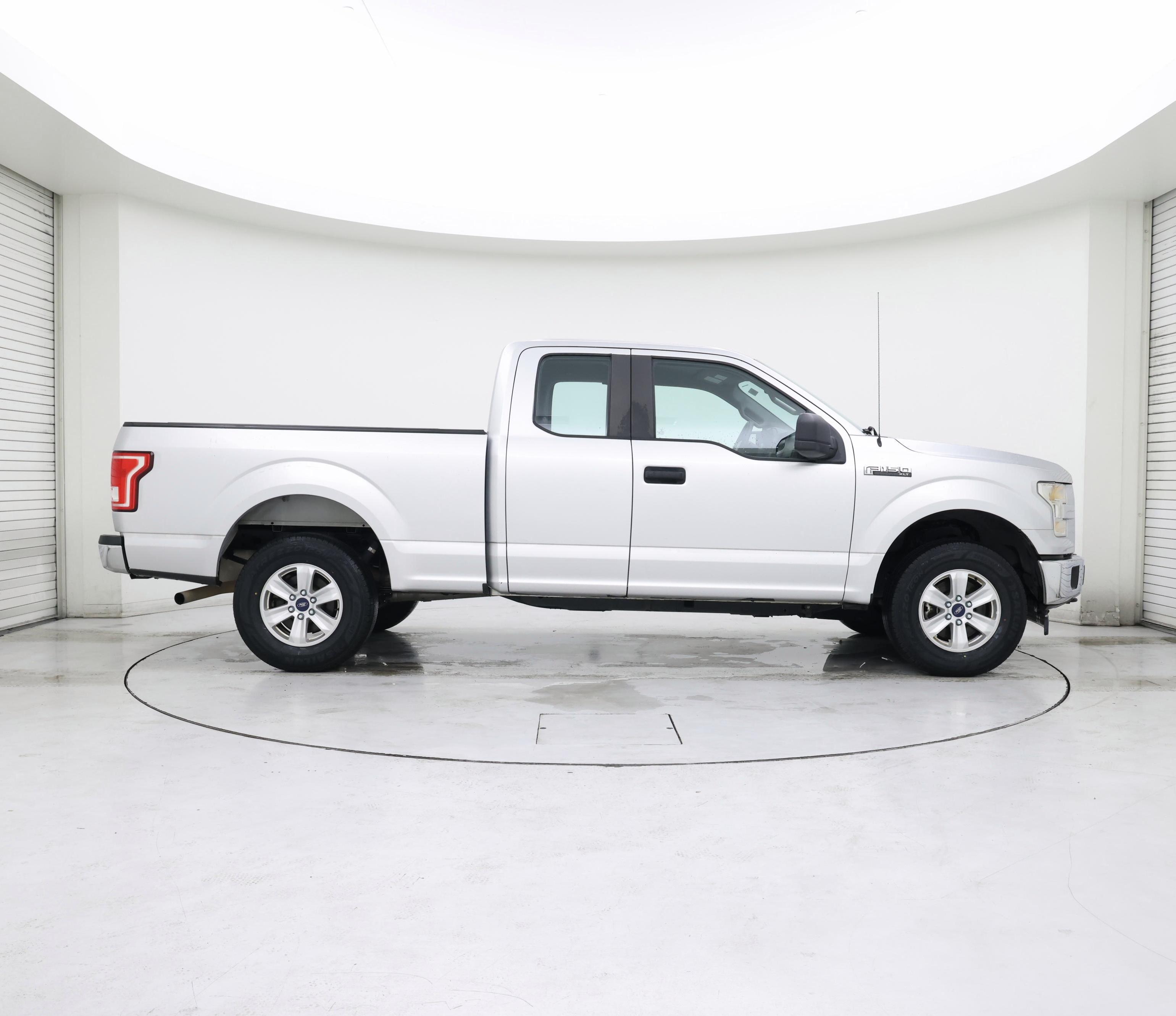 Thumbnail: 2017 Ford F-150 - 7