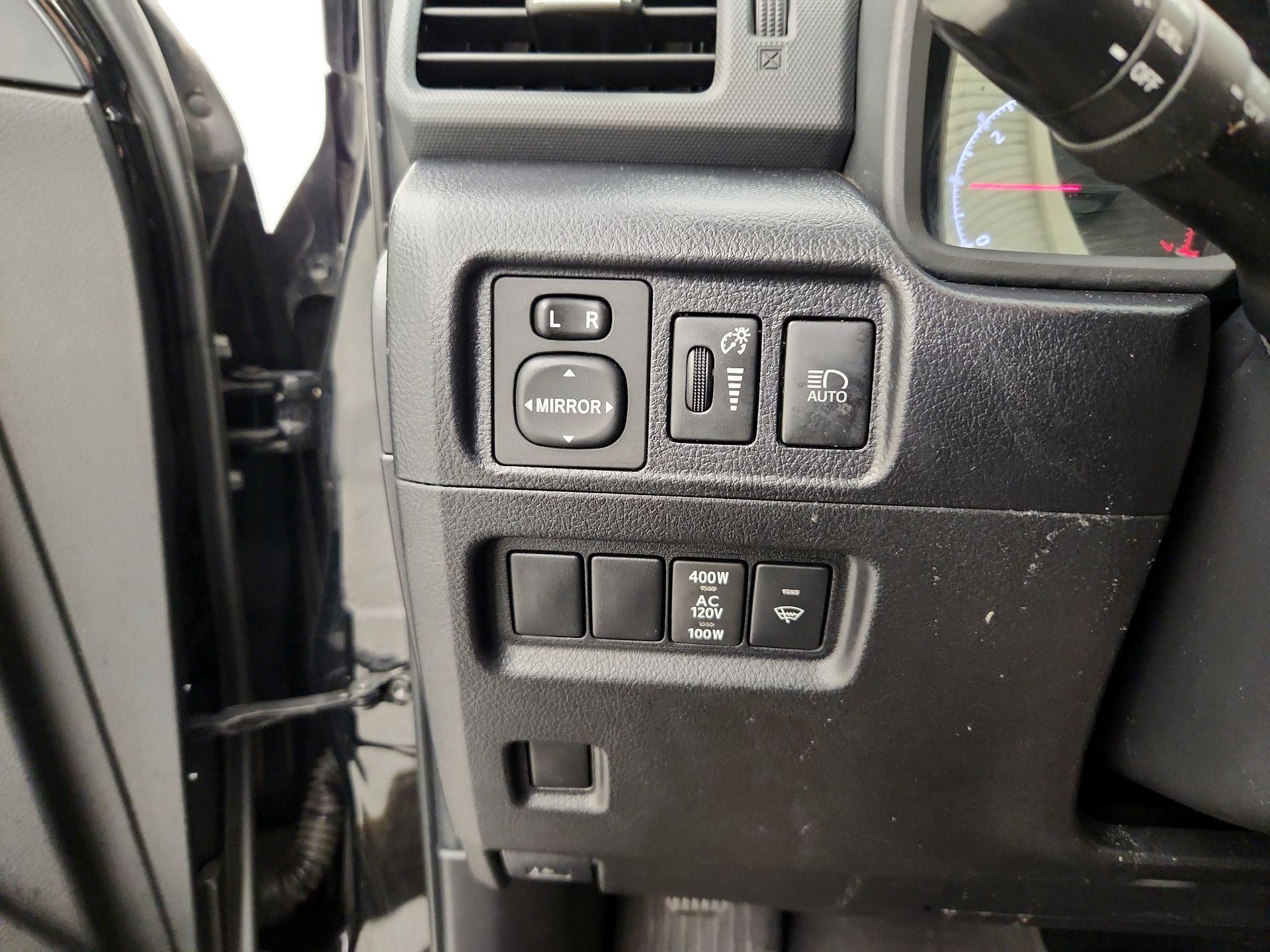 Thumbnail: 2022 Toyota 4Runner - 13