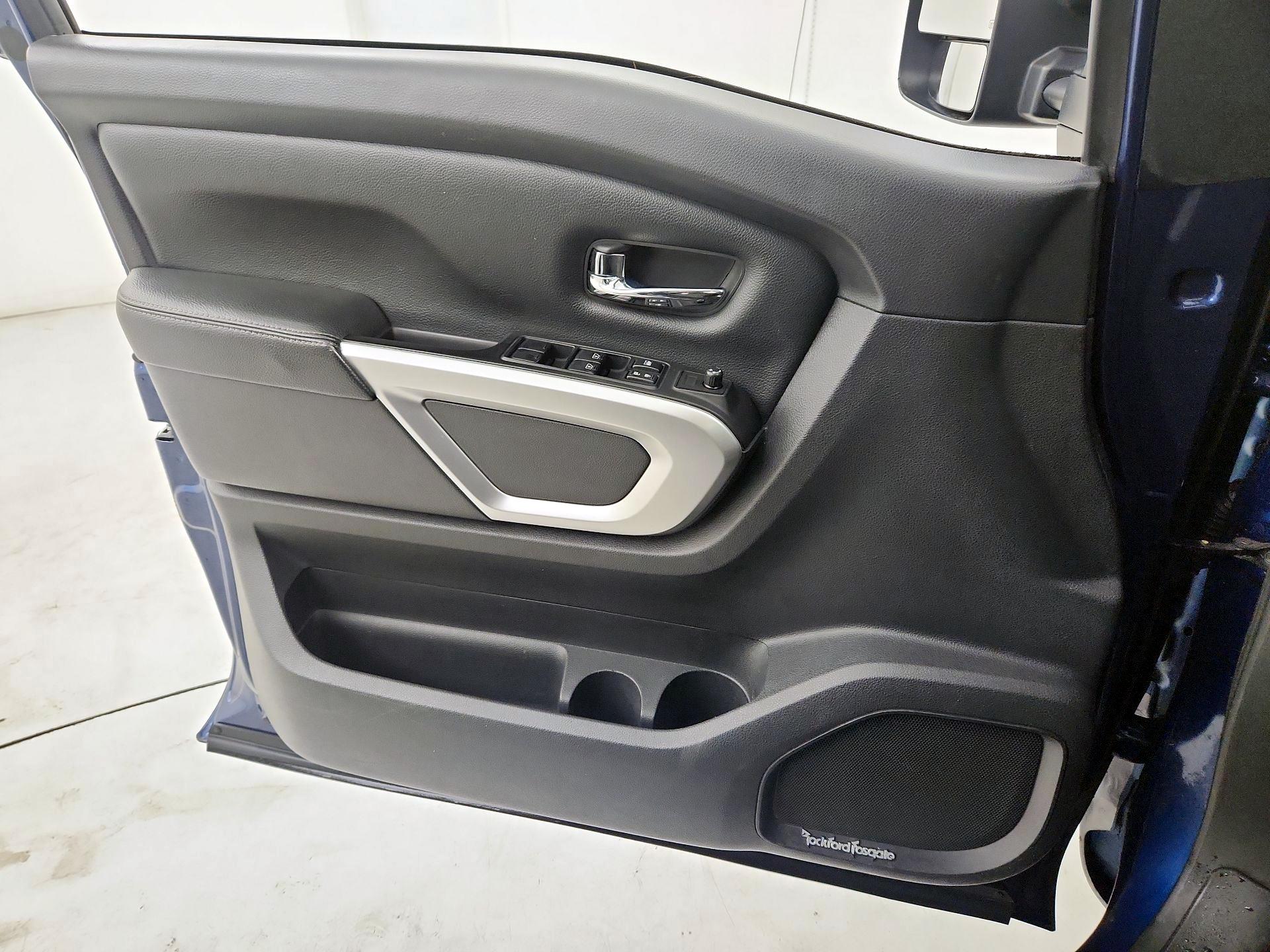 Thumbnail: 2017 Nissan Titan - 12