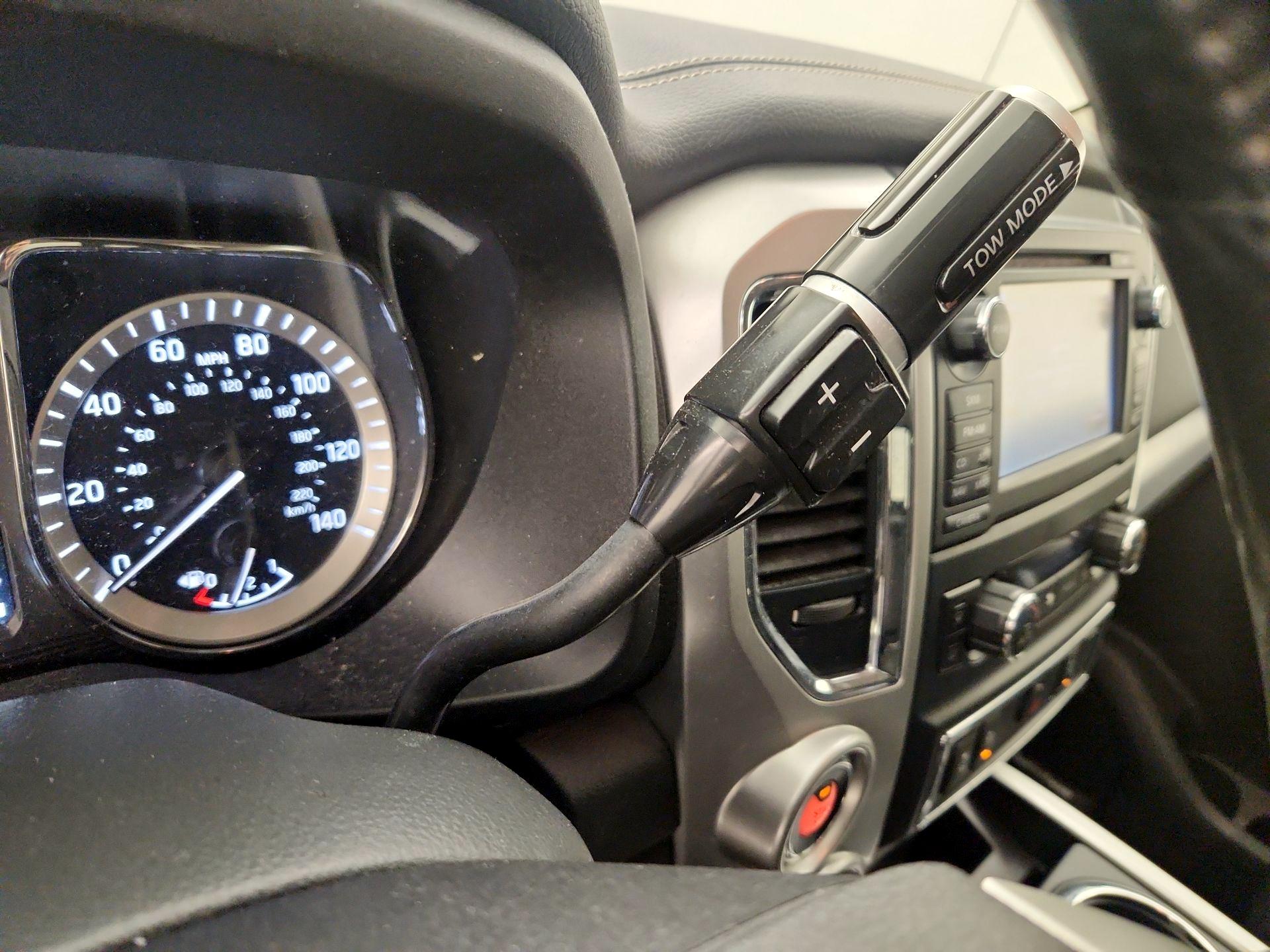 Thumbnail: 2017 Nissan Titan - 17