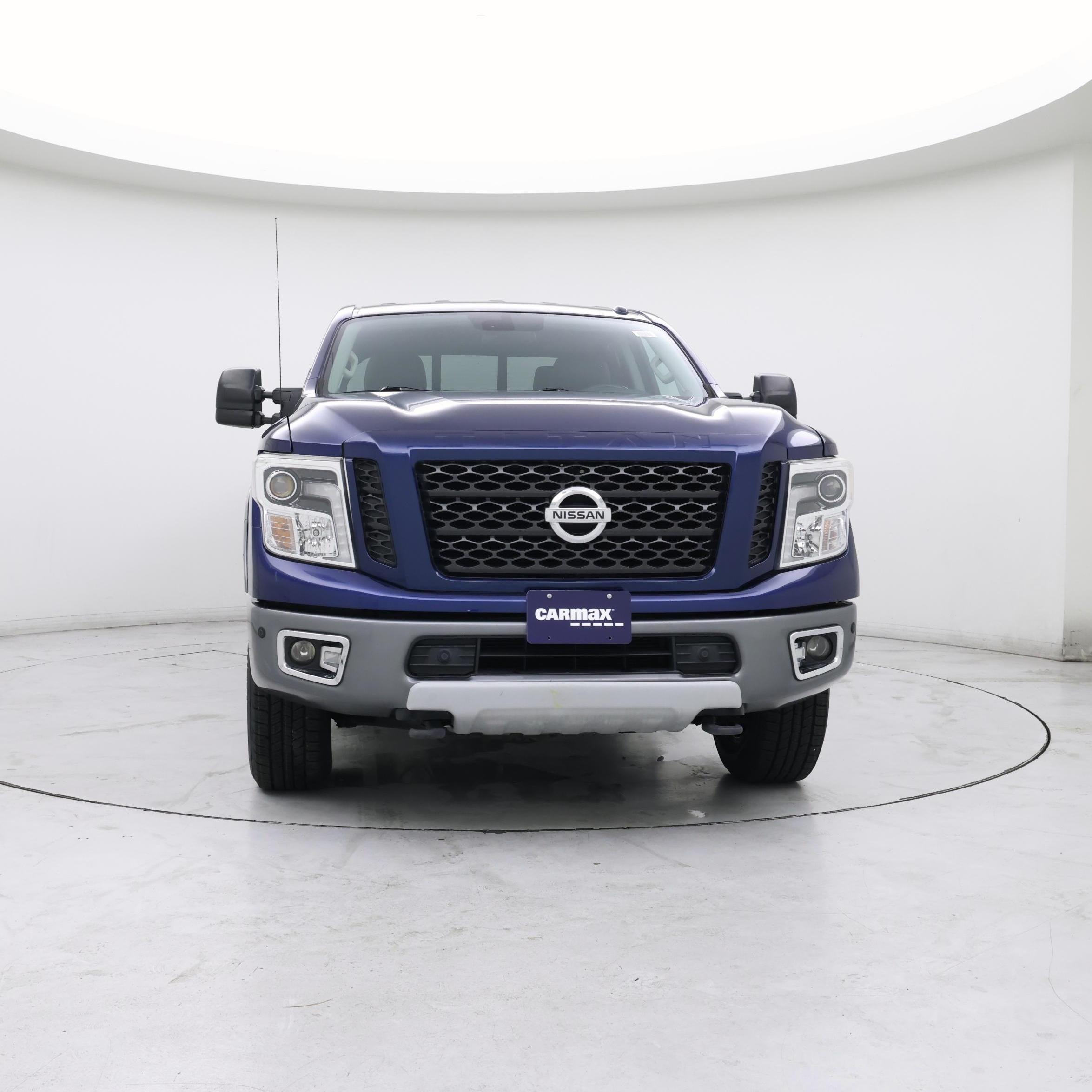 Thumbnail: 2017 Nissan Titan - 5