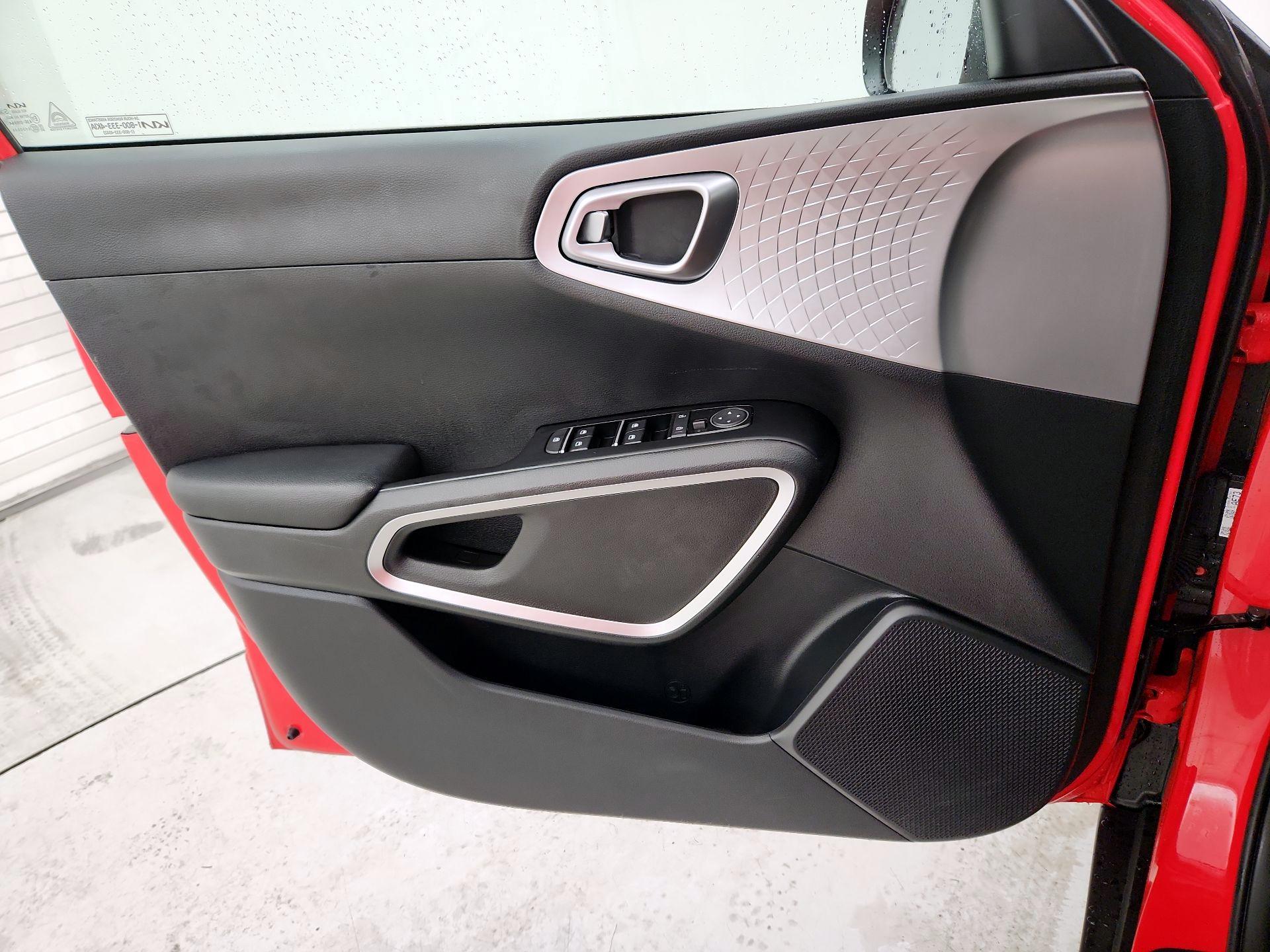 Thumbnail: 2023 Kia Soul - 12