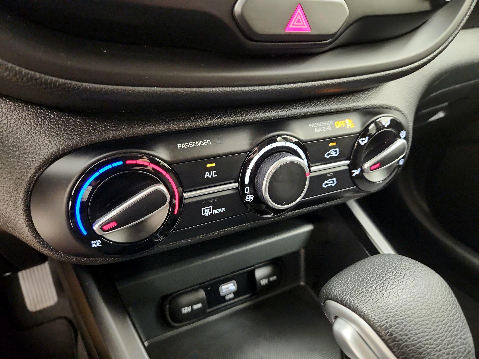 Thumbnail: 2023 Kia Soul - 16