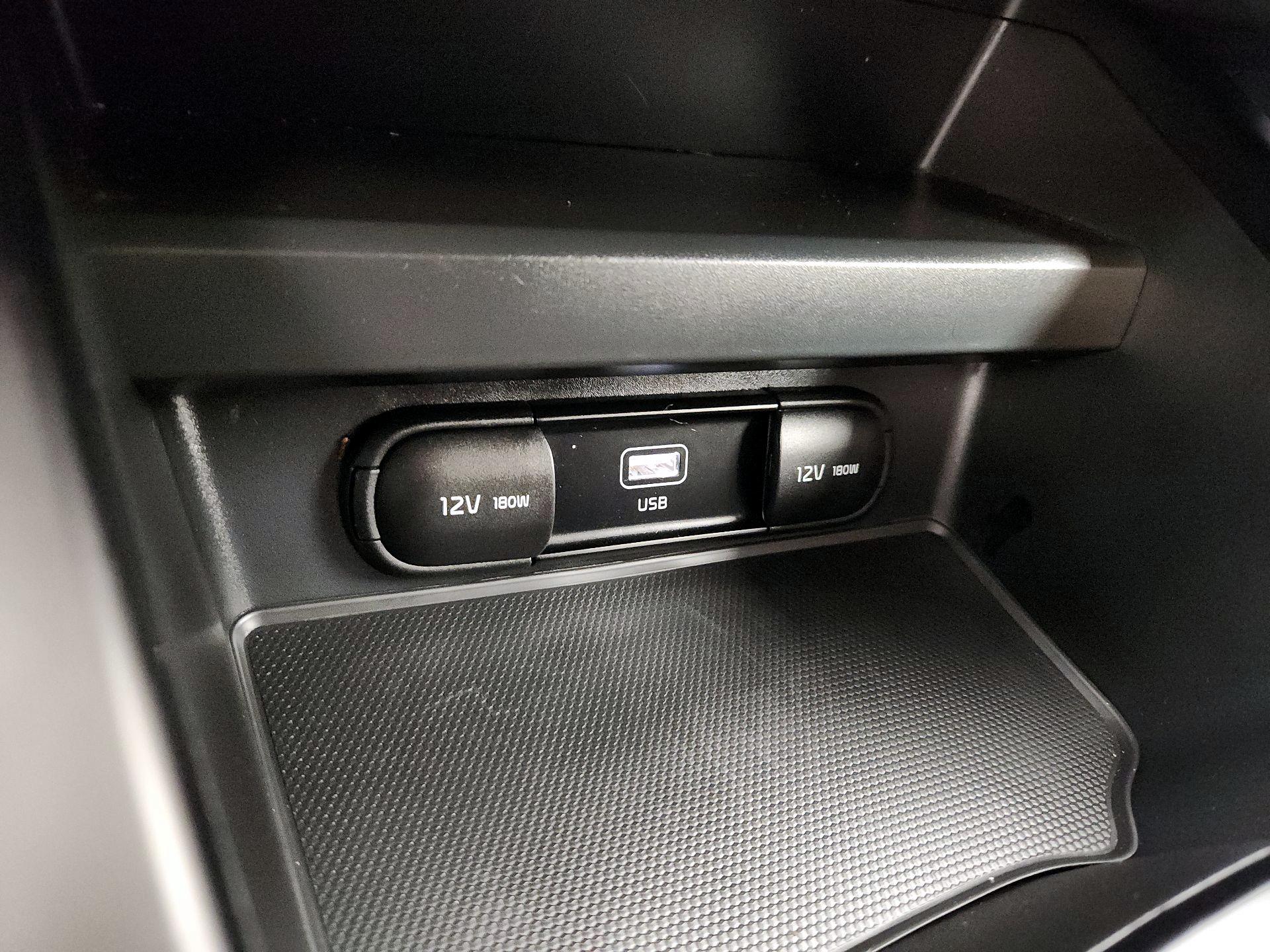 Thumbnail: 2023 Kia Soul - 18