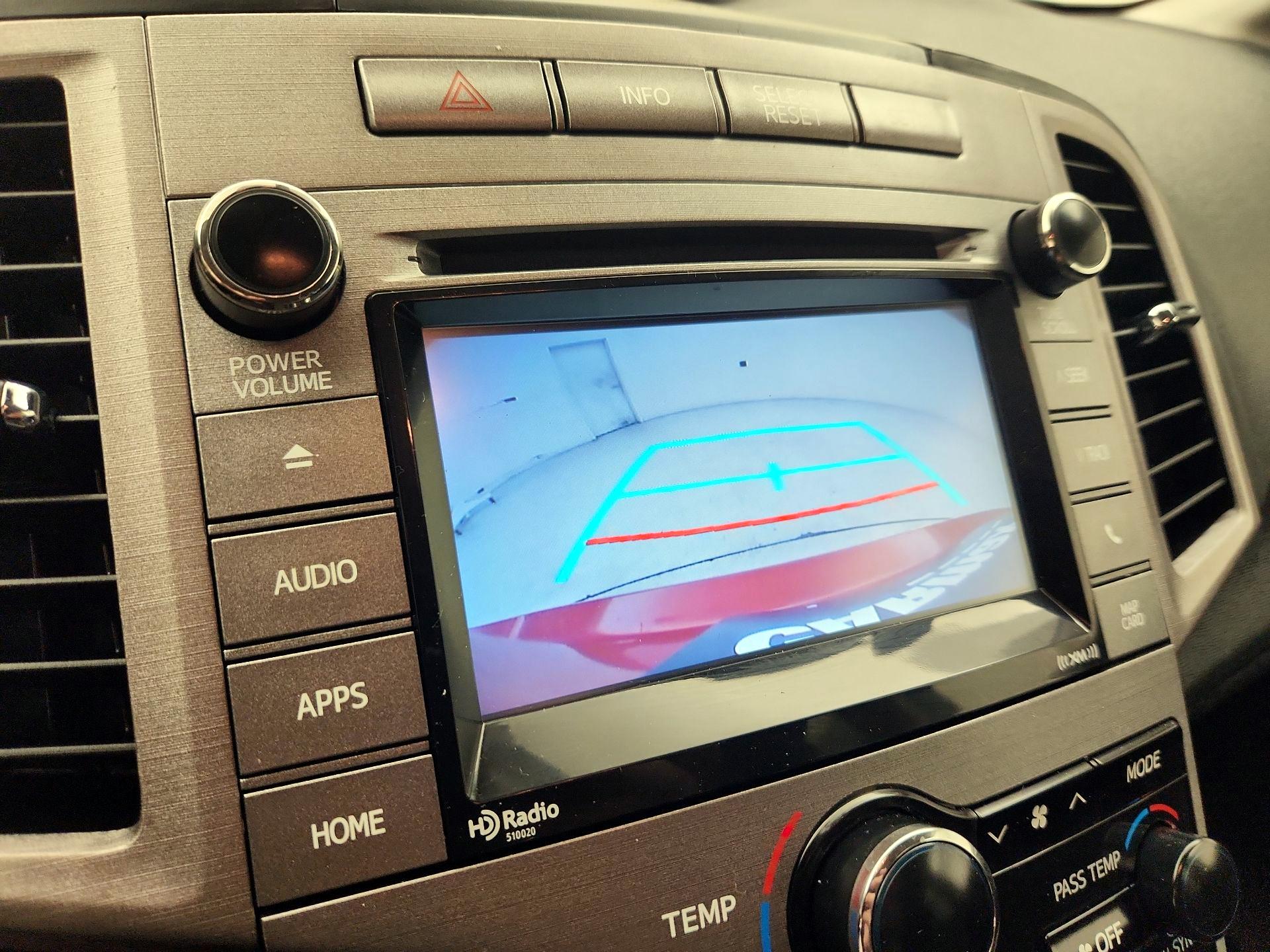 Thumbnail: 2015 Toyota Venza - 15