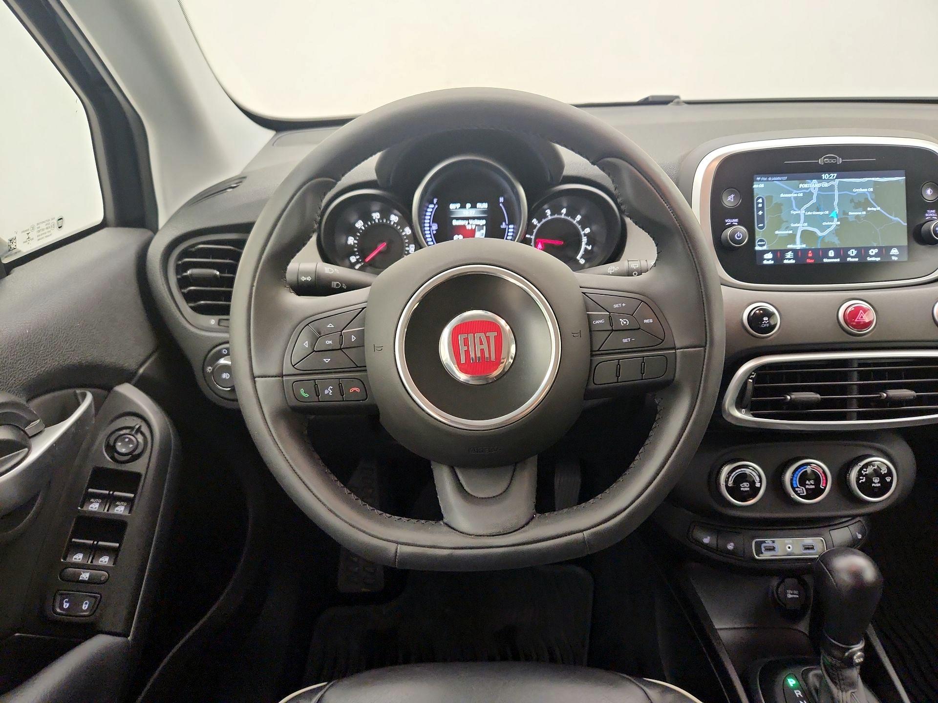 Thumbnail: 2018 Fiat 500X - 10