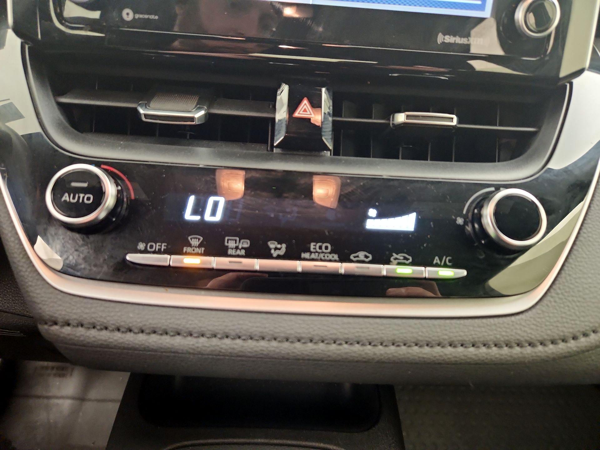 Thumbnail: 2021 Toyota Corolla - 16