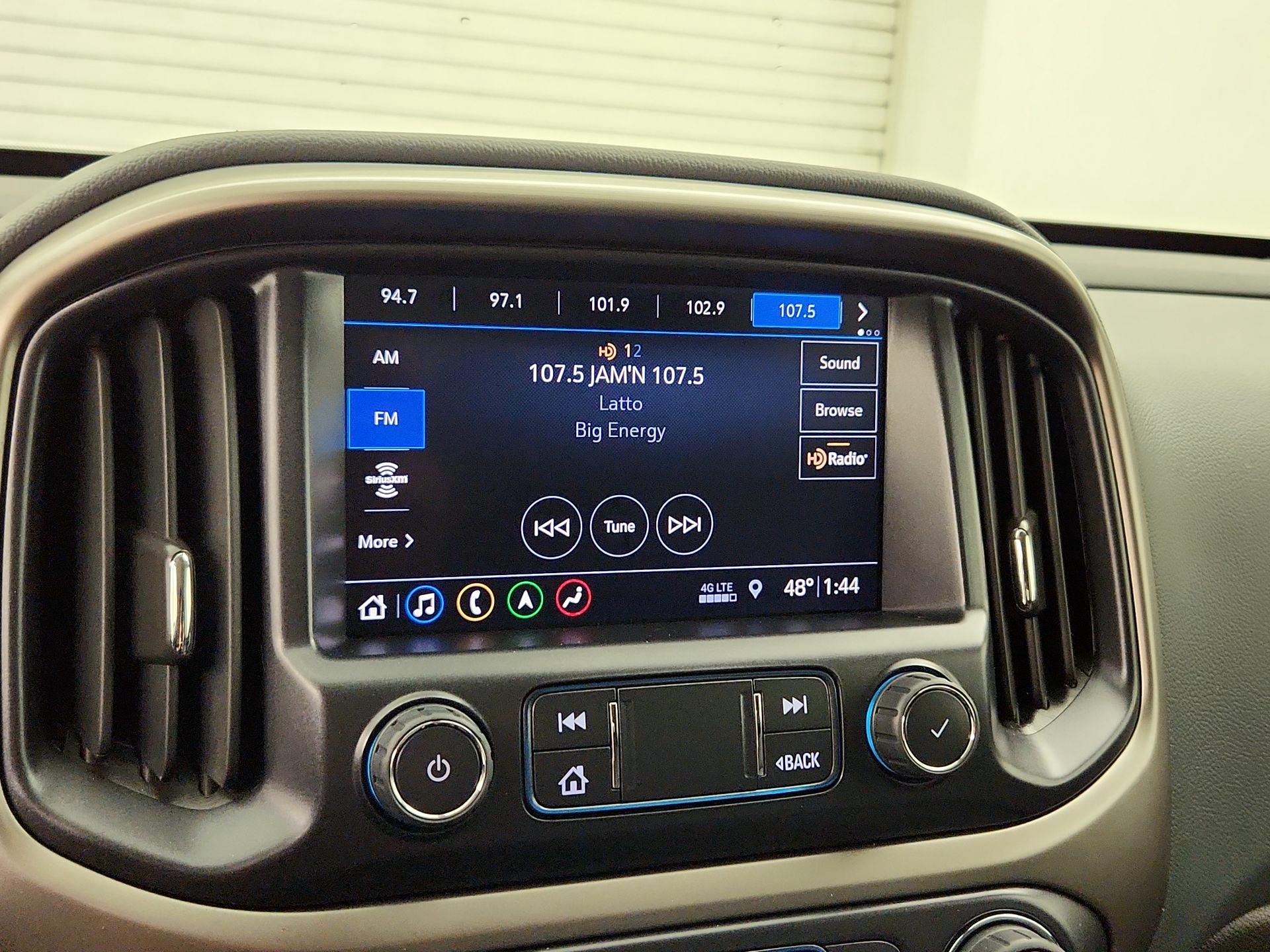 Thumbnail: 2022 Chevrolet Colorado - 15