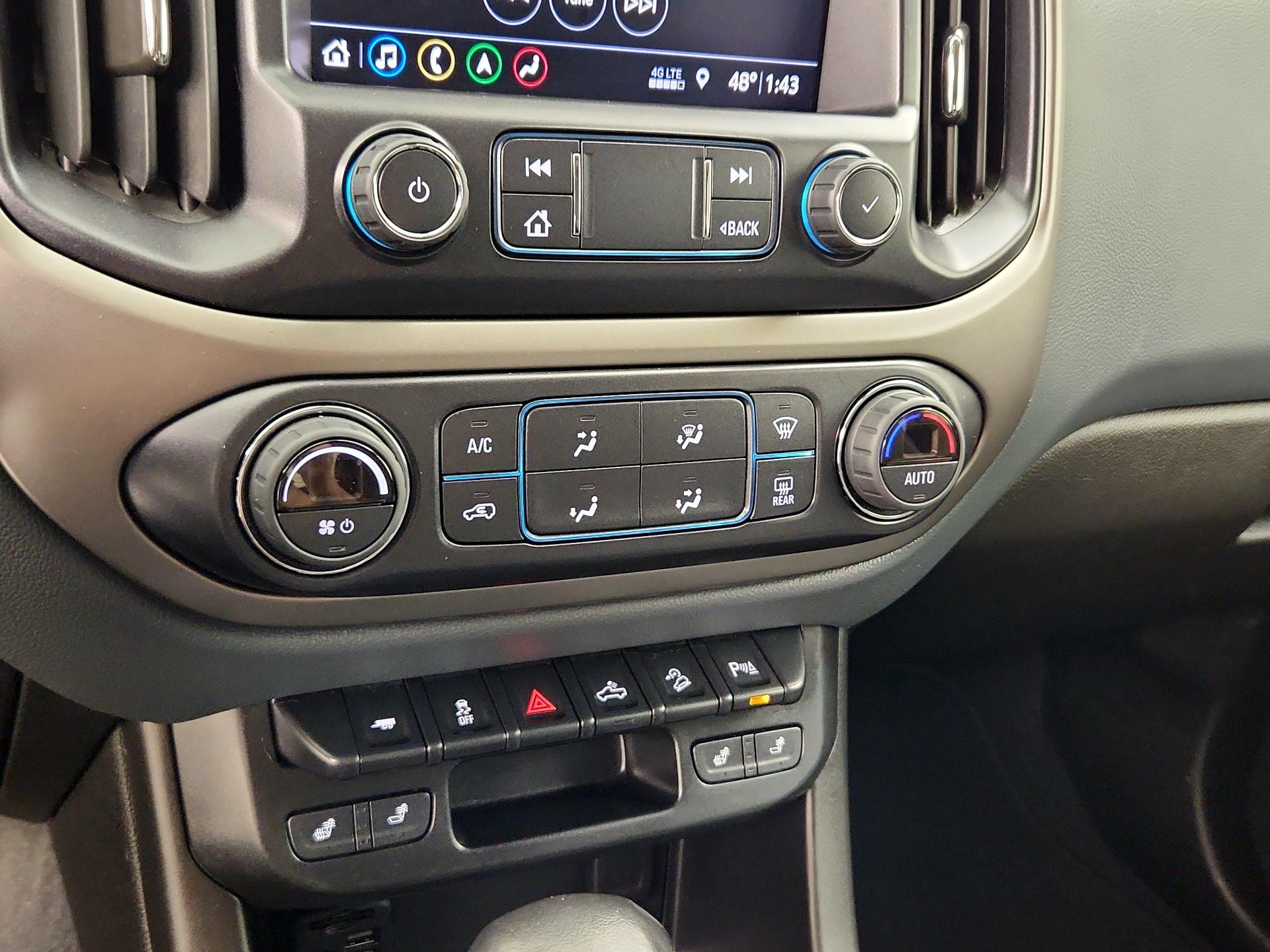 Thumbnail: 2022 Chevrolet Colorado - 16