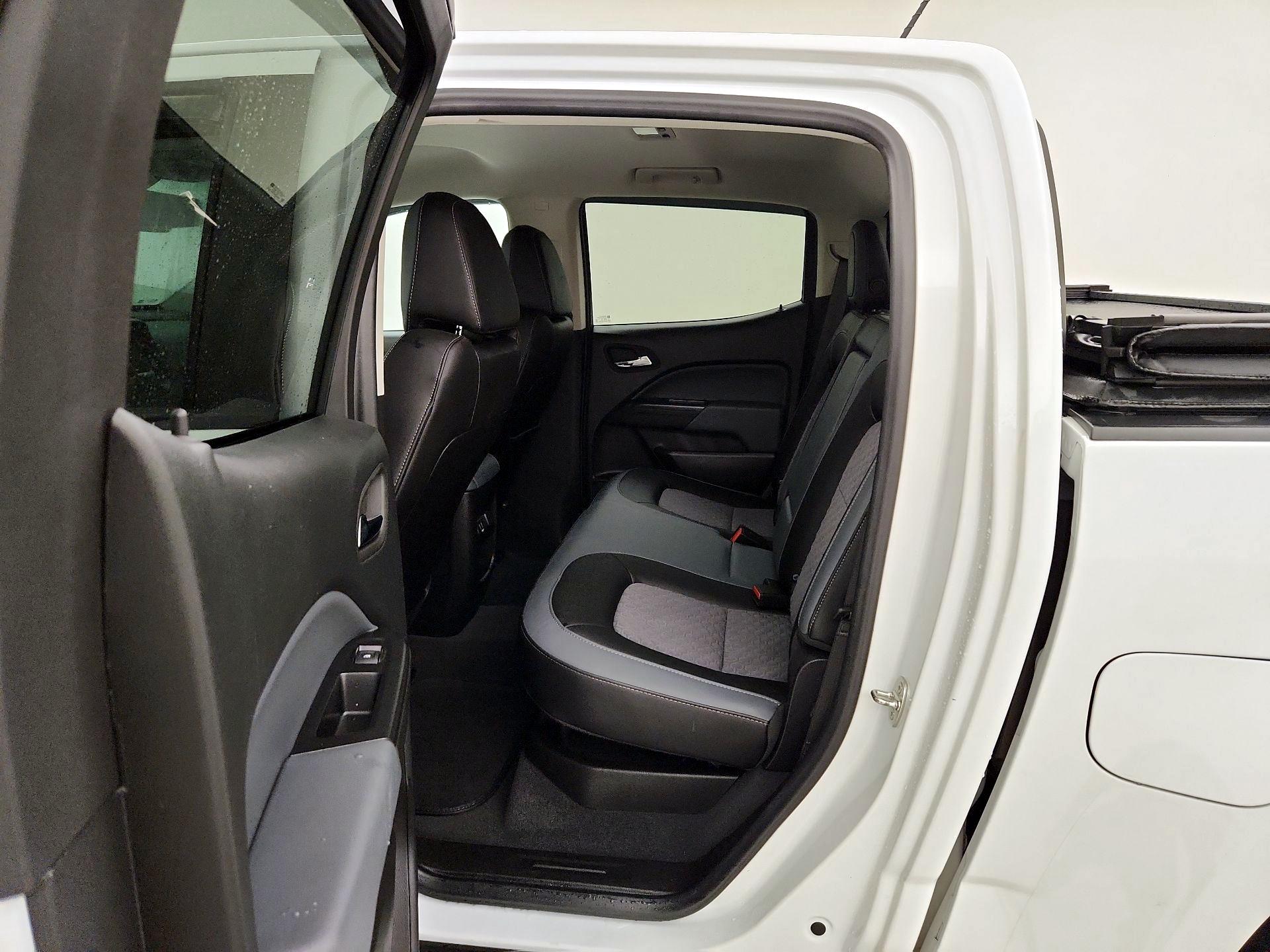 Thumbnail: 2022 Chevrolet Colorado - 19