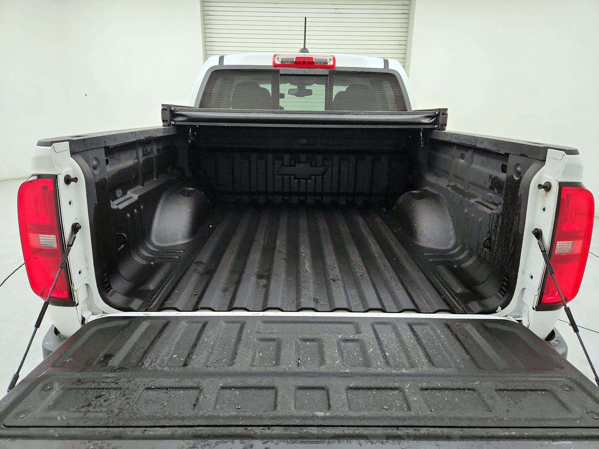 Thumbnail: 2022 Chevrolet Colorado - 20