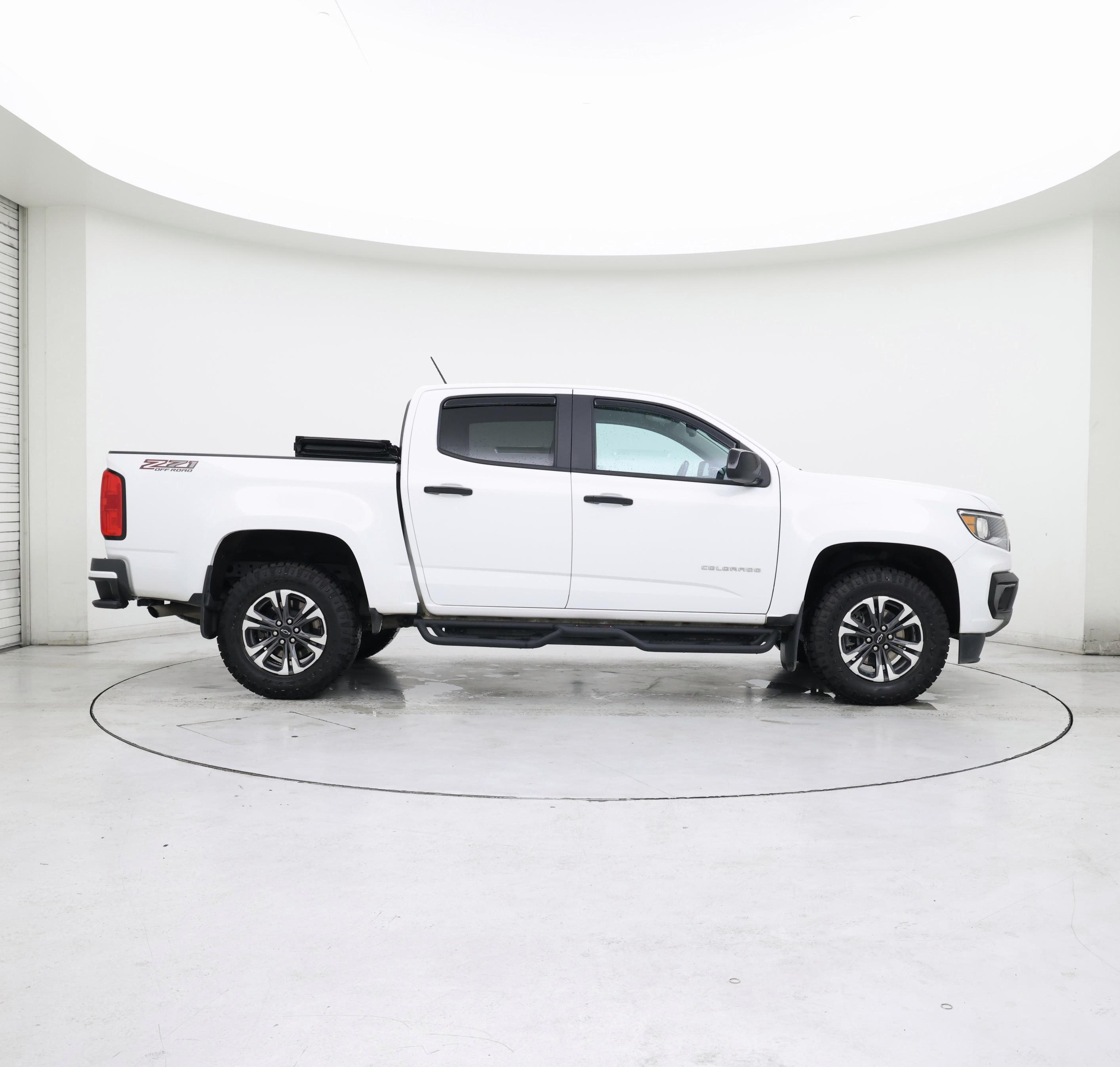 Thumbnail: 2022 Chevrolet Colorado - 7