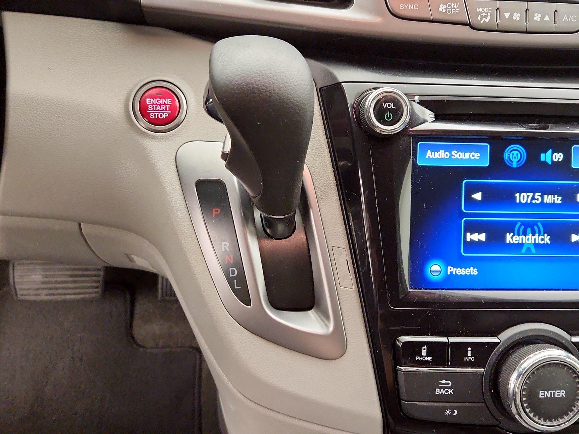 Thumbnail: 2017 Honda Odyssey - 17