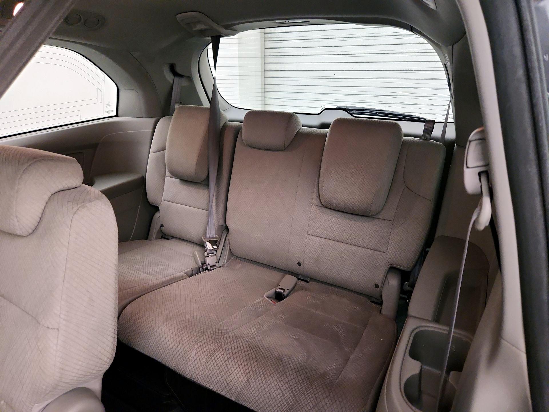 Thumbnail: 2017 Honda Odyssey - 20