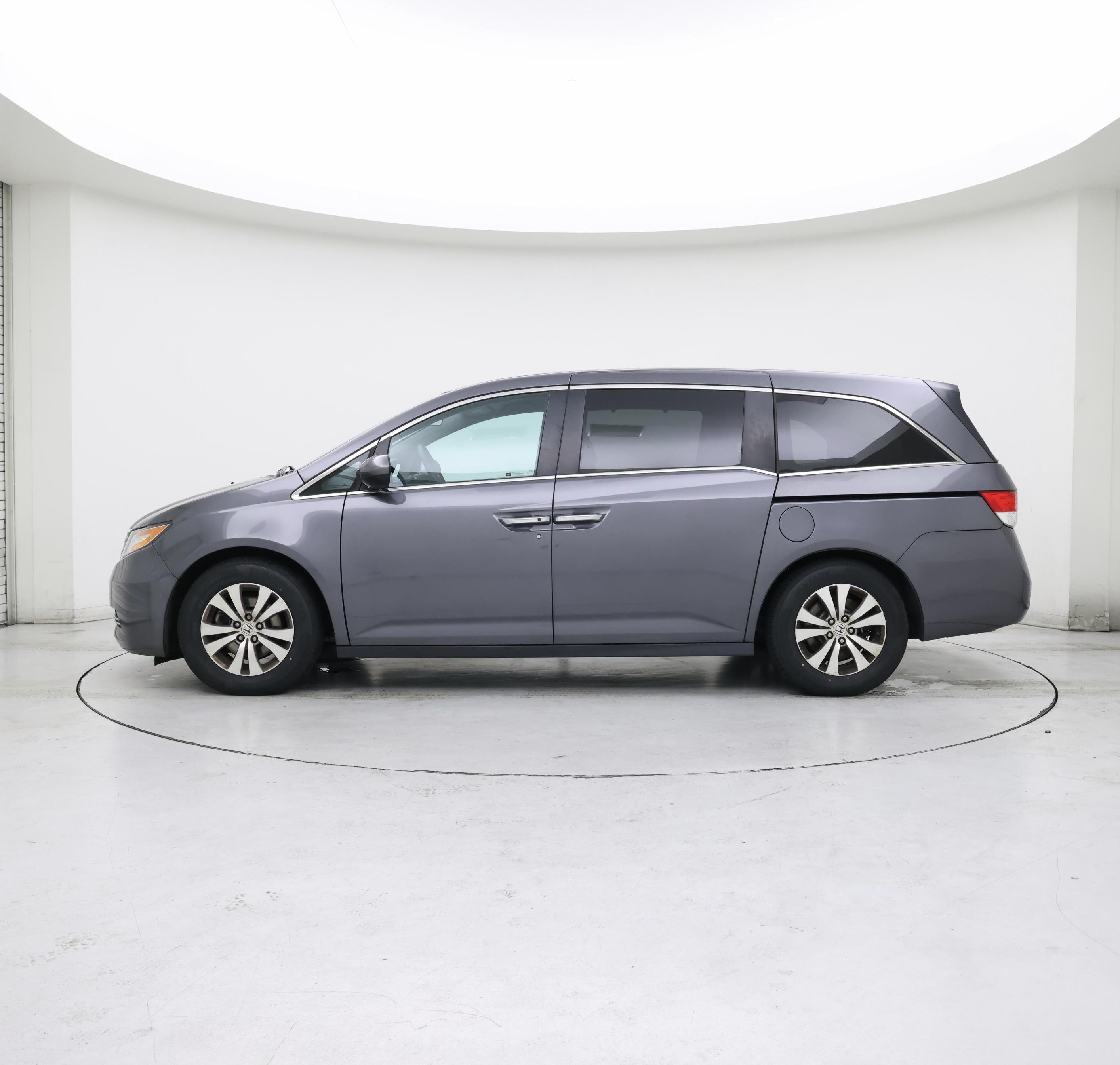 Thumbnail: 2017 Honda Odyssey - 3