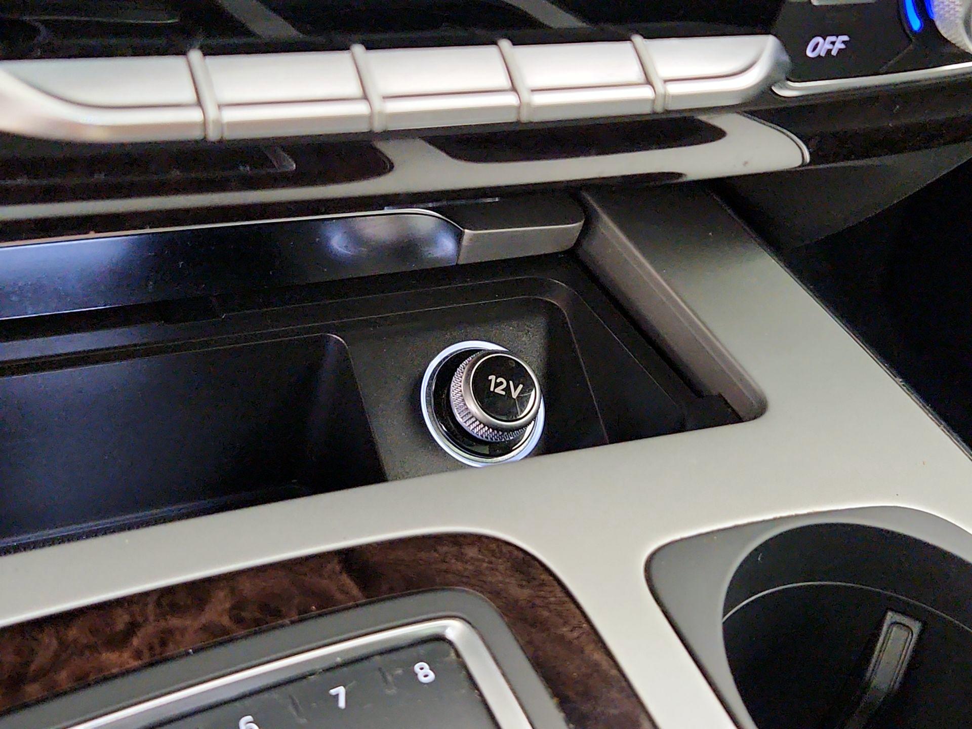 Thumbnail: 2019 Audi Q7 - 19