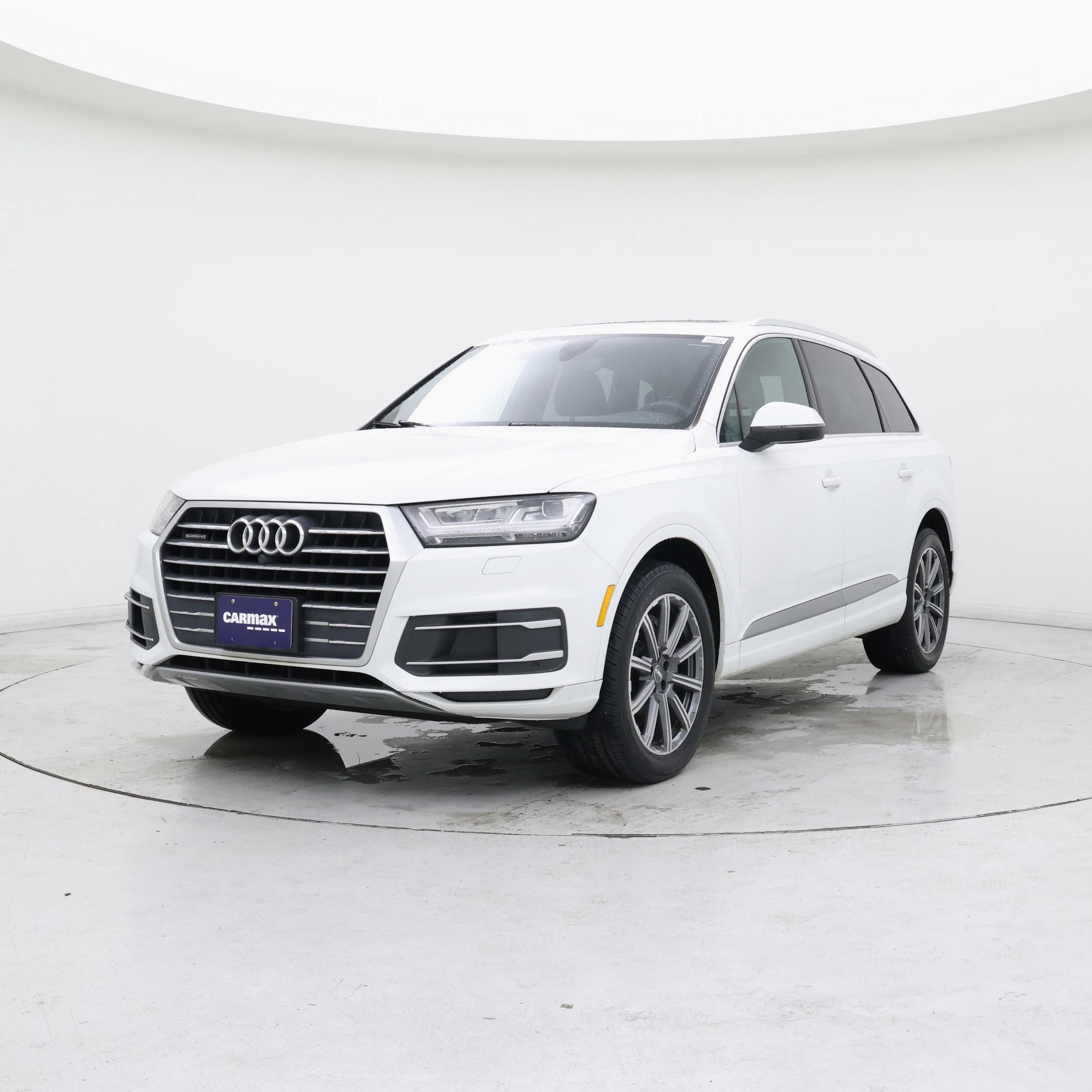 Thumbnail: 2019 Audi Q7 - 4