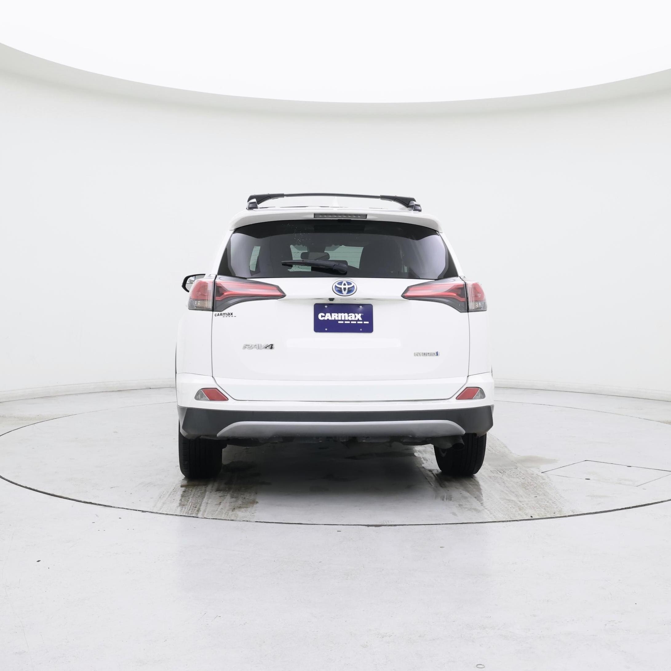 Thumbnail: 2018 Toyota RAV4 - 6