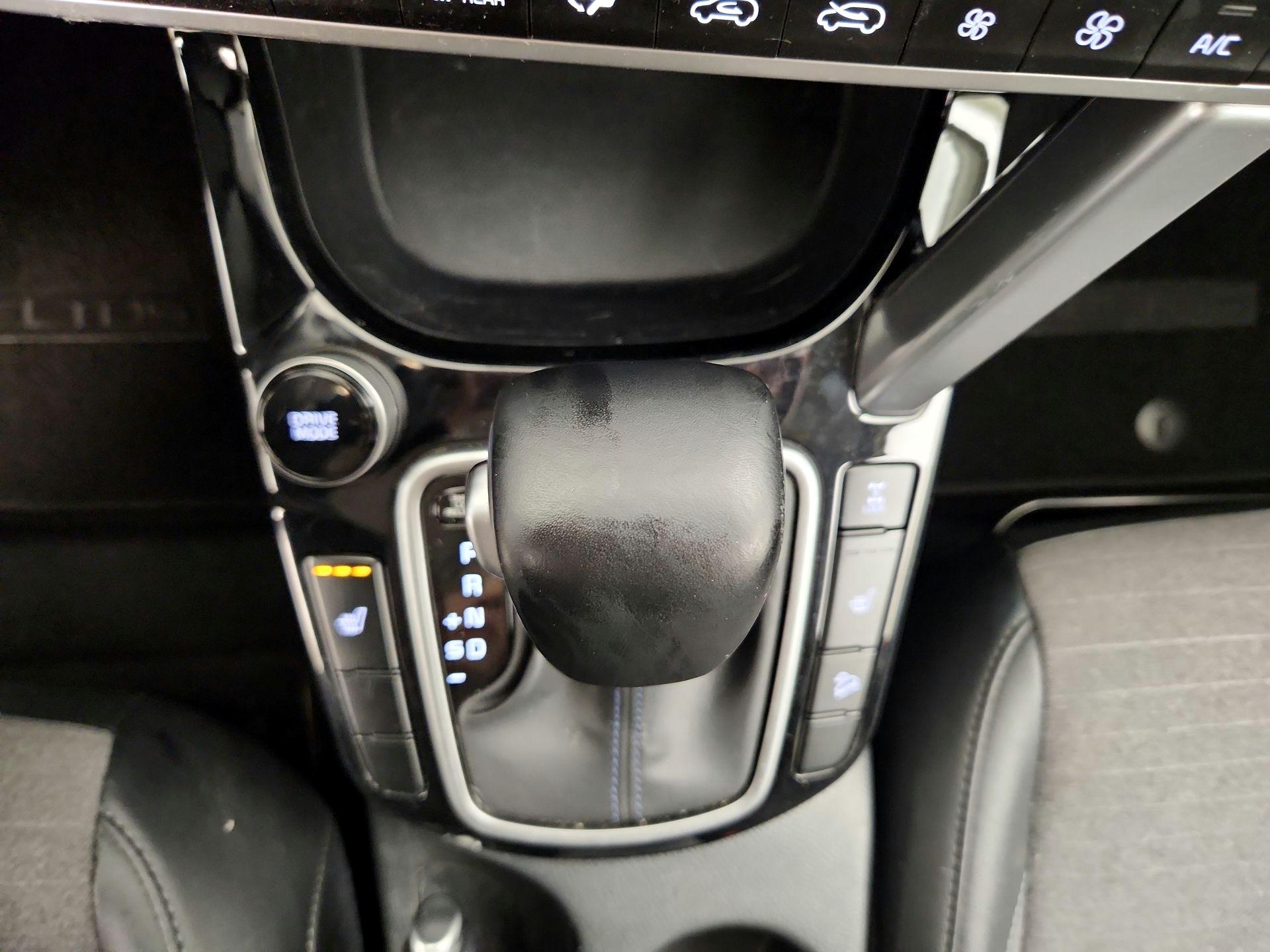 Thumbnail: 2022 Kia Seltos - 18